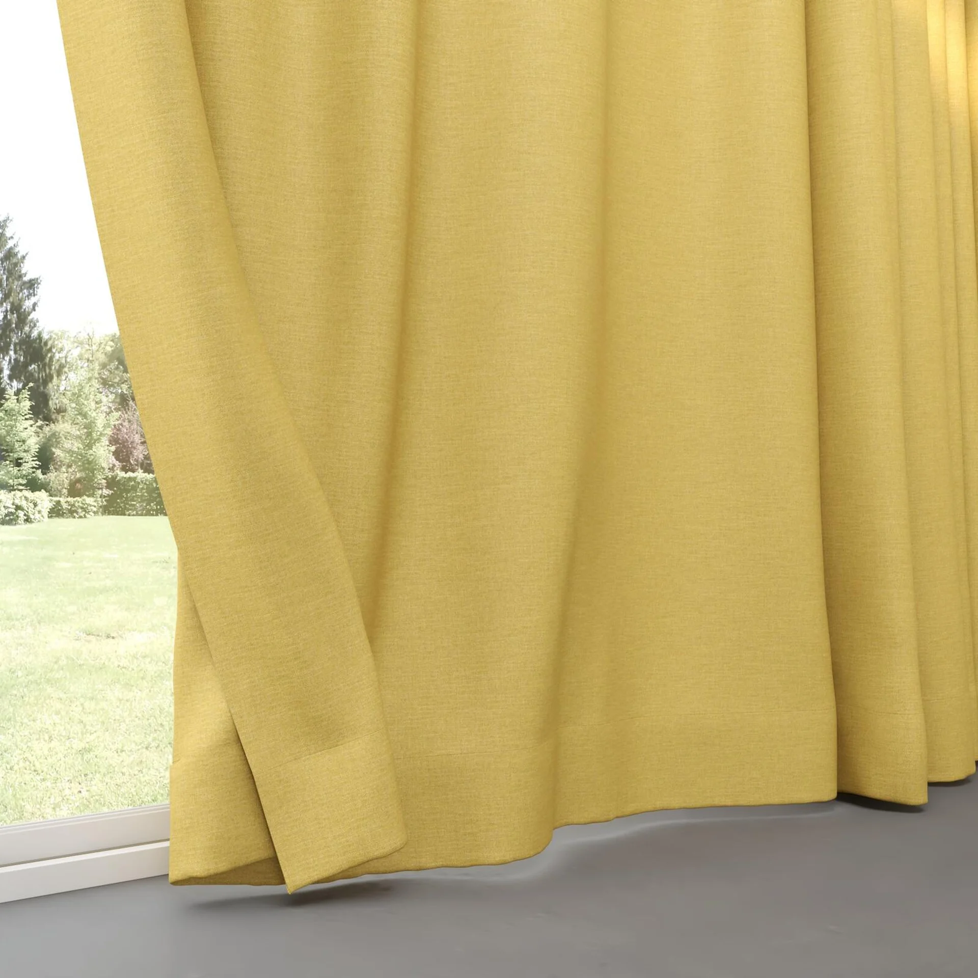 Bottom view of Casual Gold, pinch pleat