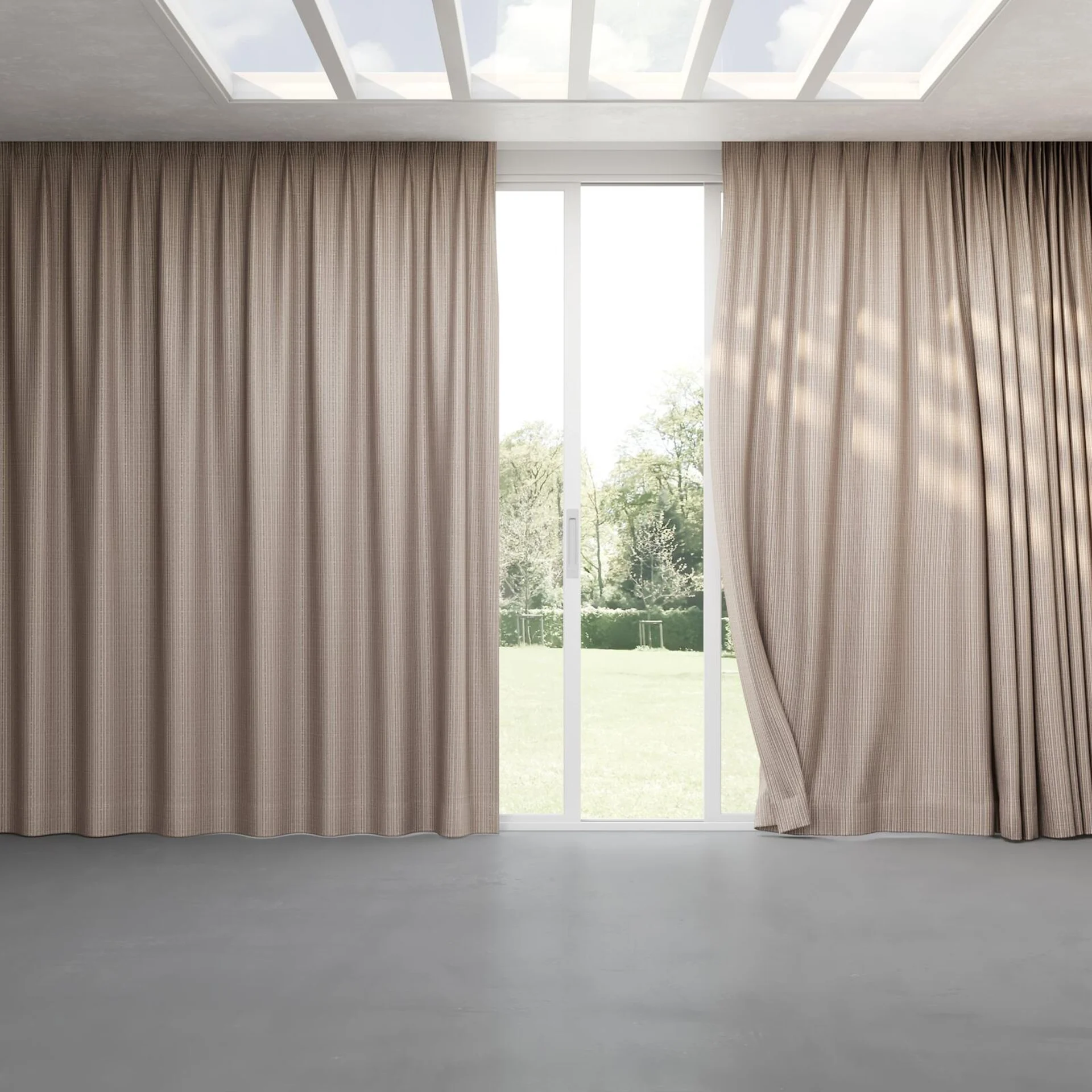 Full view of Oviedo Clay, pinch pleat