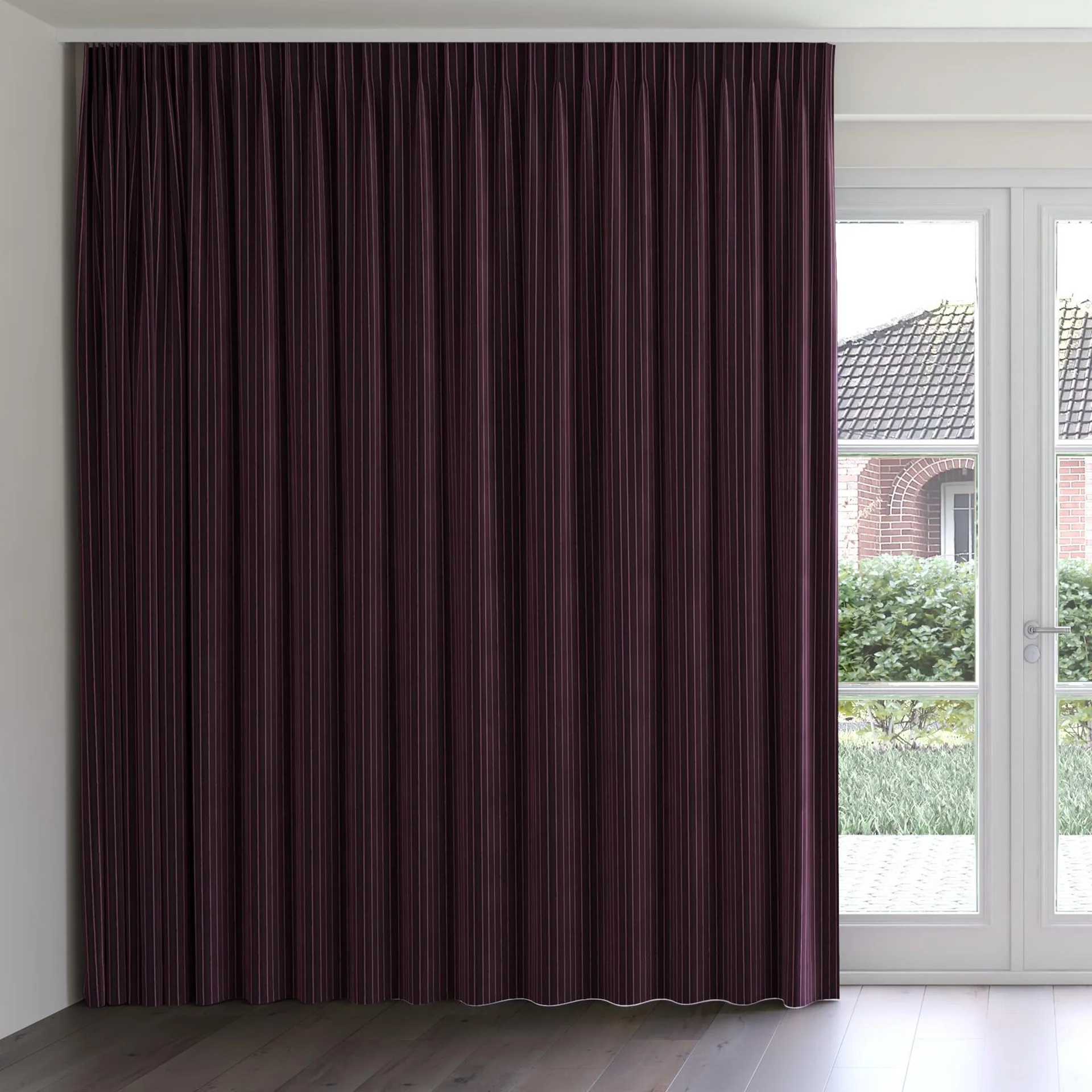 Front view of Cordial Viola, on curtain rail
