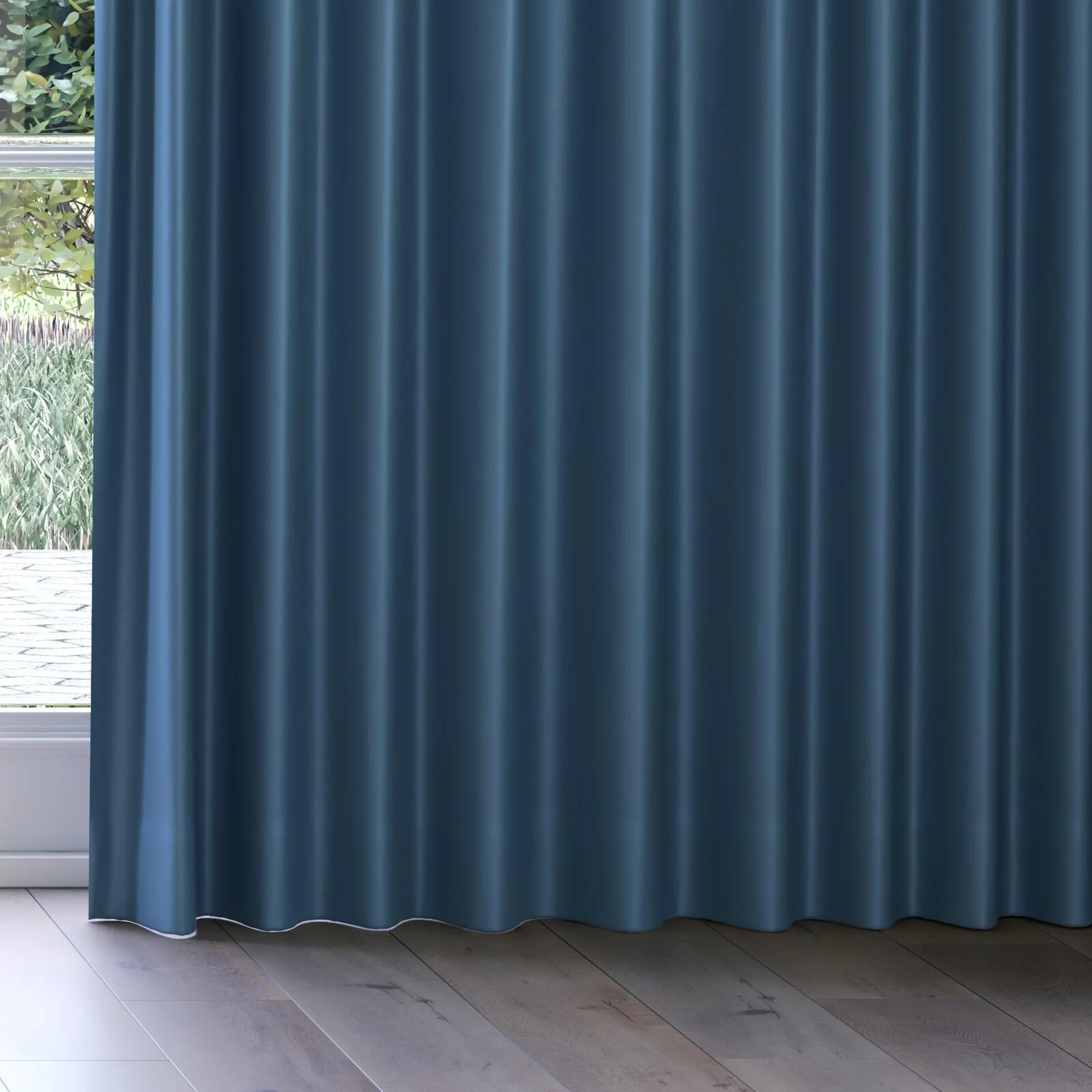 Bottom view of Sleek Captain, on curtain rail