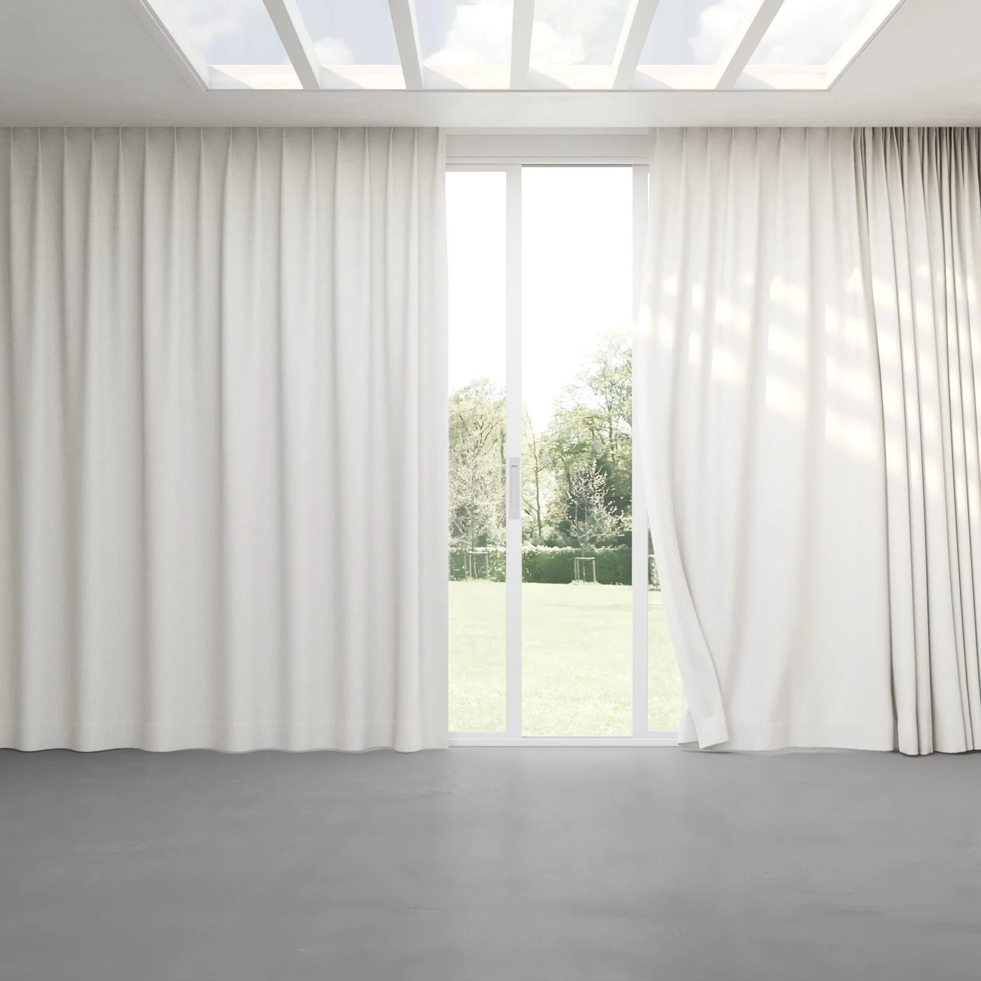 Full view of Envoy 2 Whisper 320cm, pinch pleat