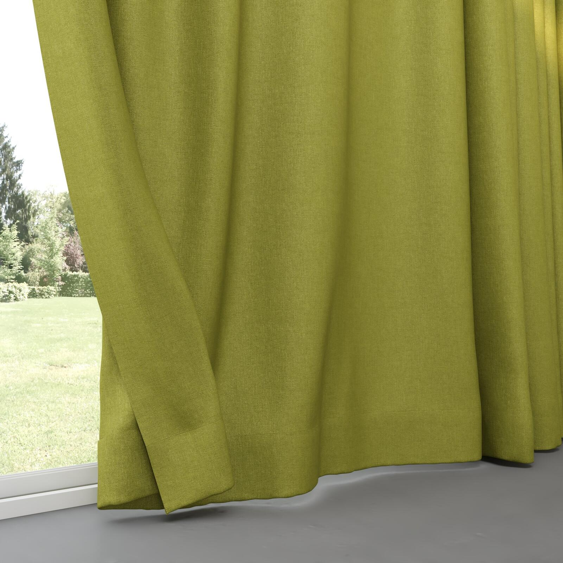 Bottom view of Perfecto Oasis, pinch pleat
