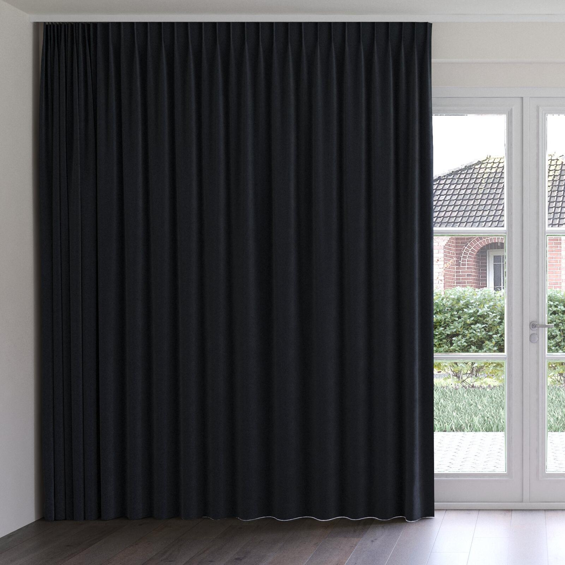 Front view of Verbier Dice, on curtain rail