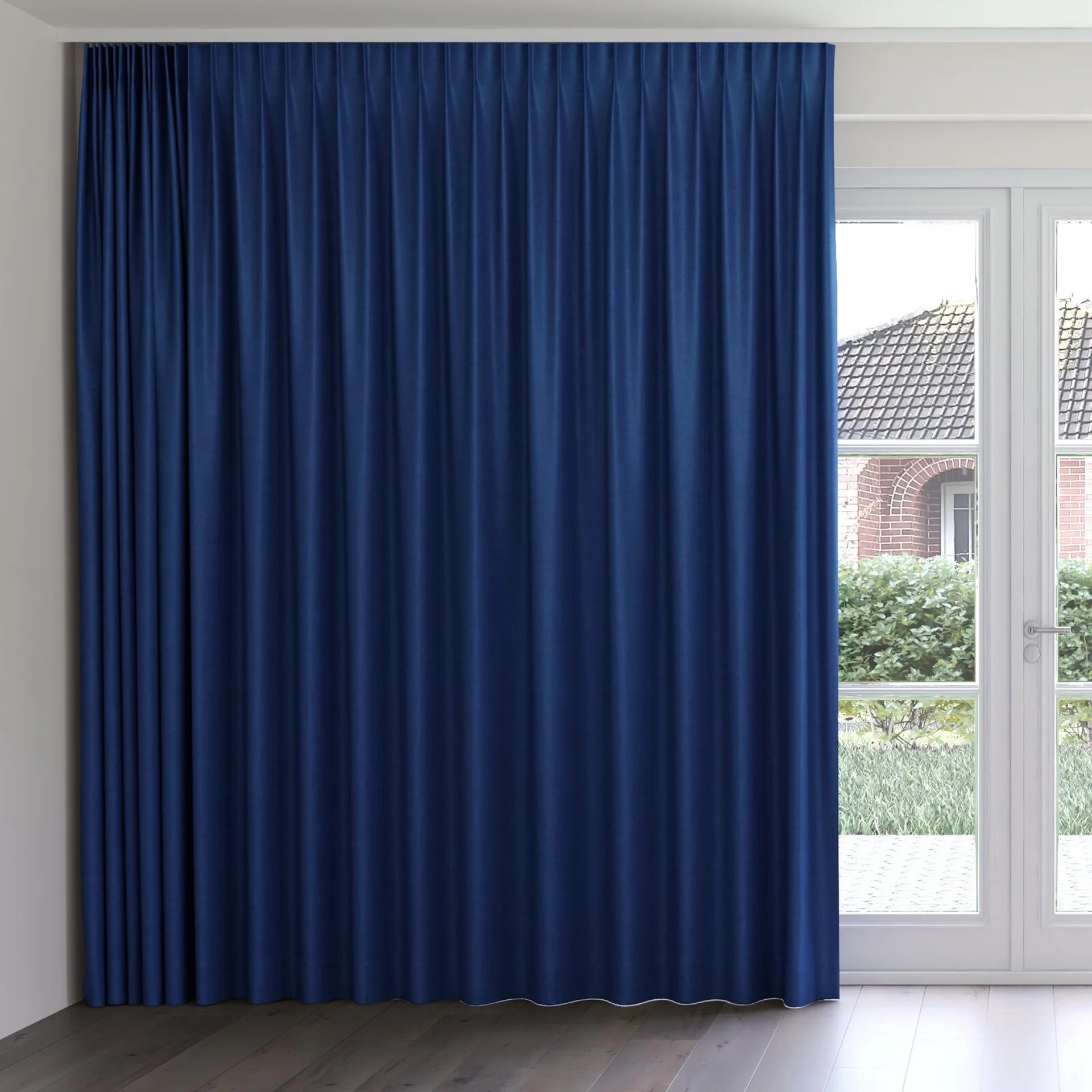 Front view of Drama Fjord, on curtain rail