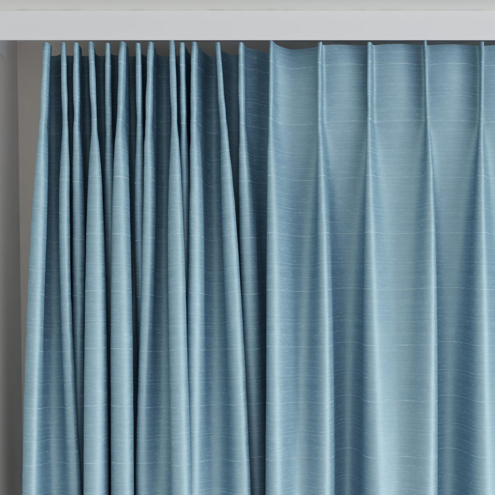 Top view of Silky Spa, on curtain rail