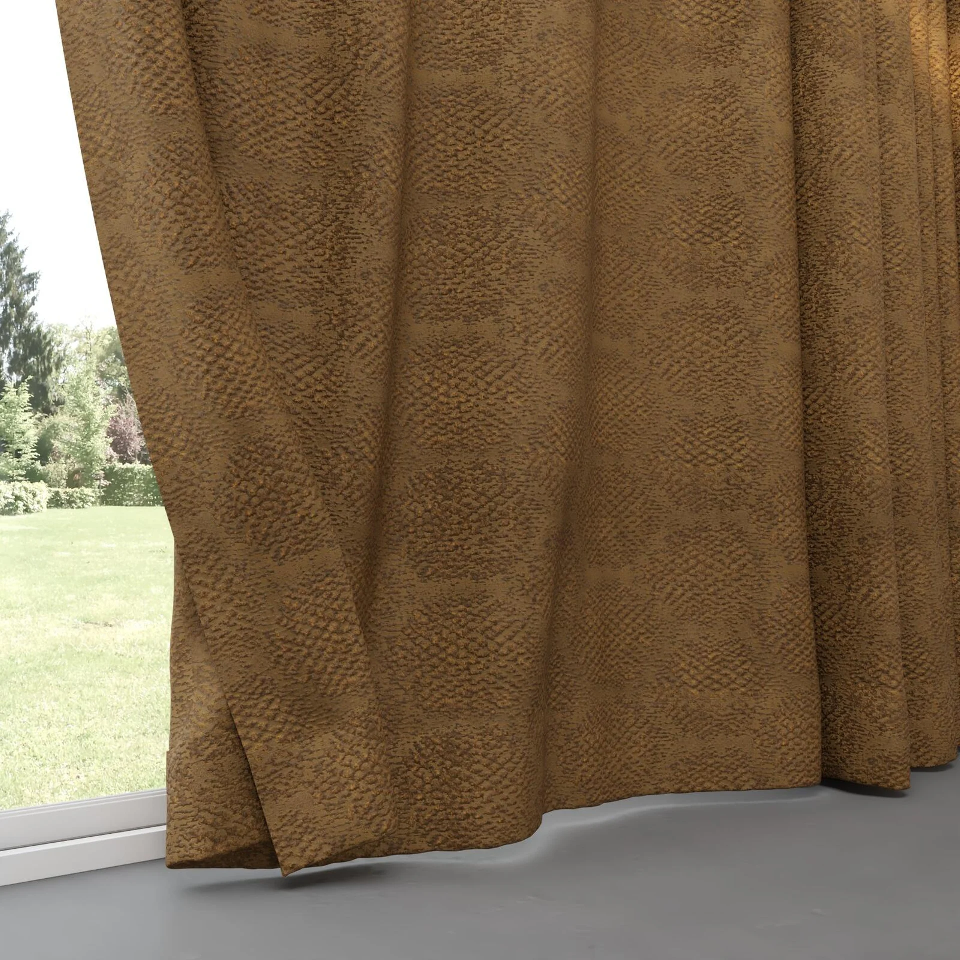 Bottom view of Gilda Gold, pinch pleat