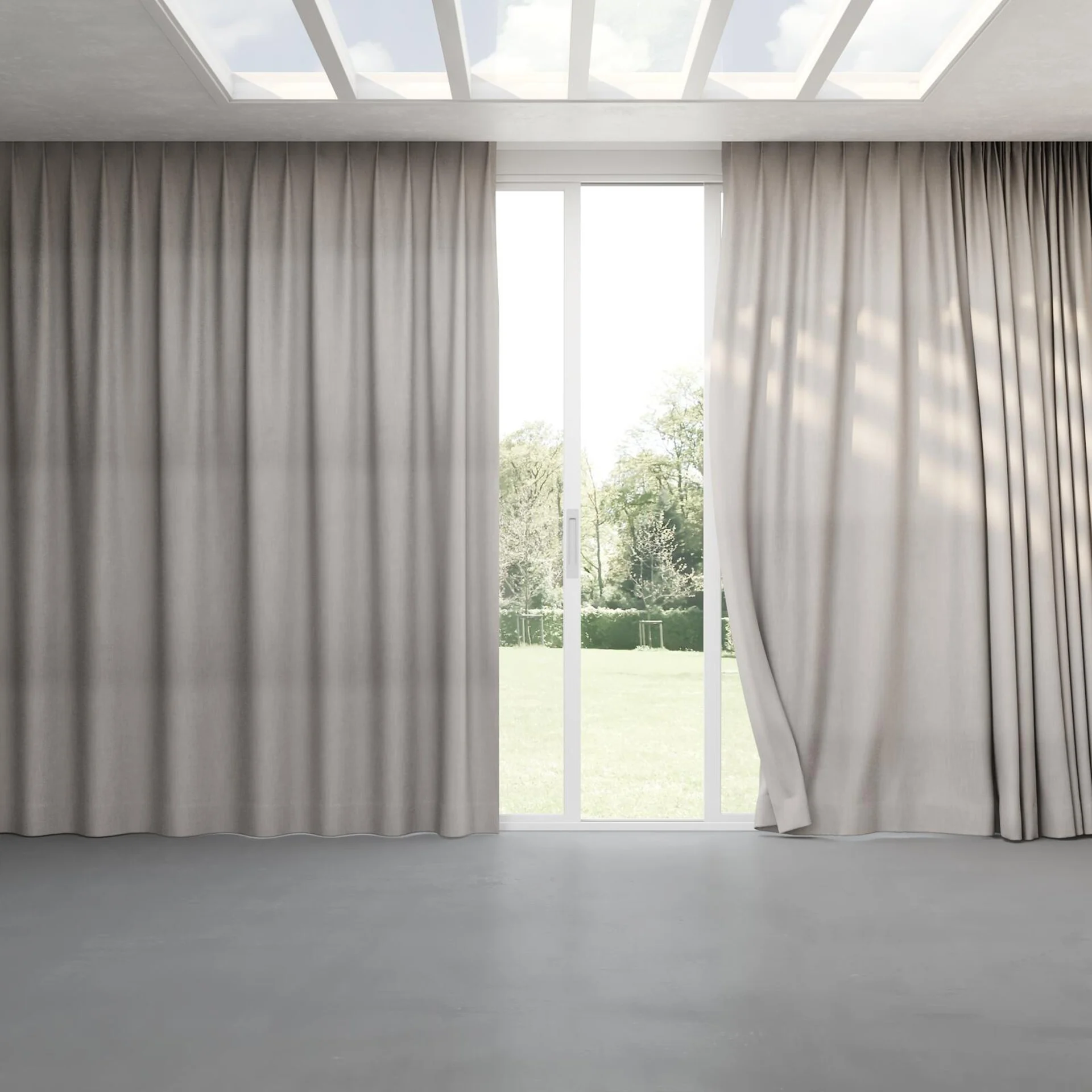 Full view of Lexicon Aluminium, pinch pleat