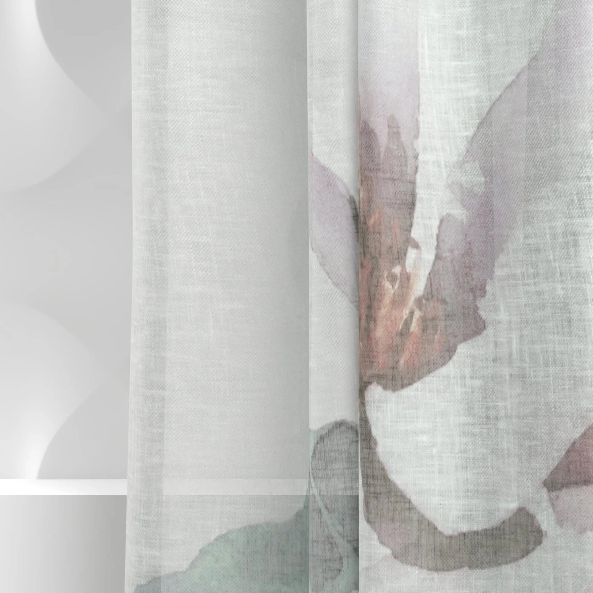 Detailed view of Magnolia Grande Sheer Amethyst