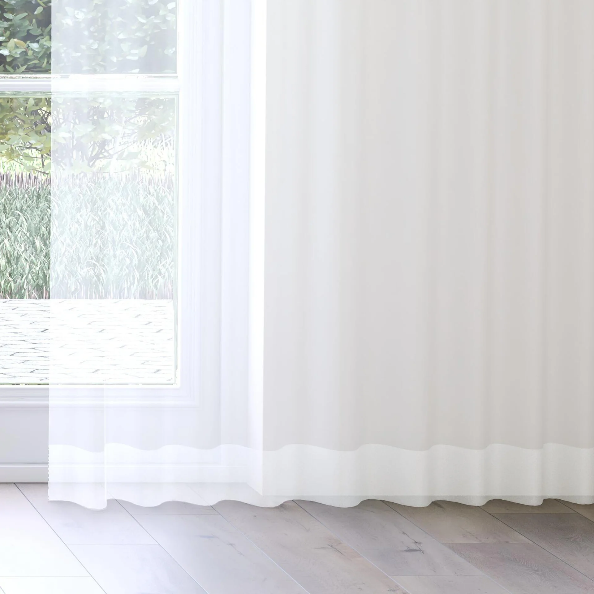 Bottom view of Xo Pearl, on curtain rail