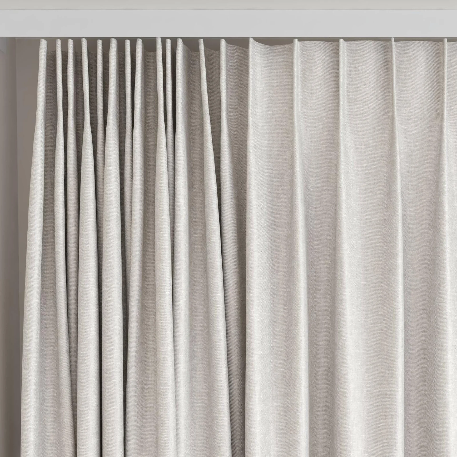 Top view of Glamour Griffin, on curtain rail