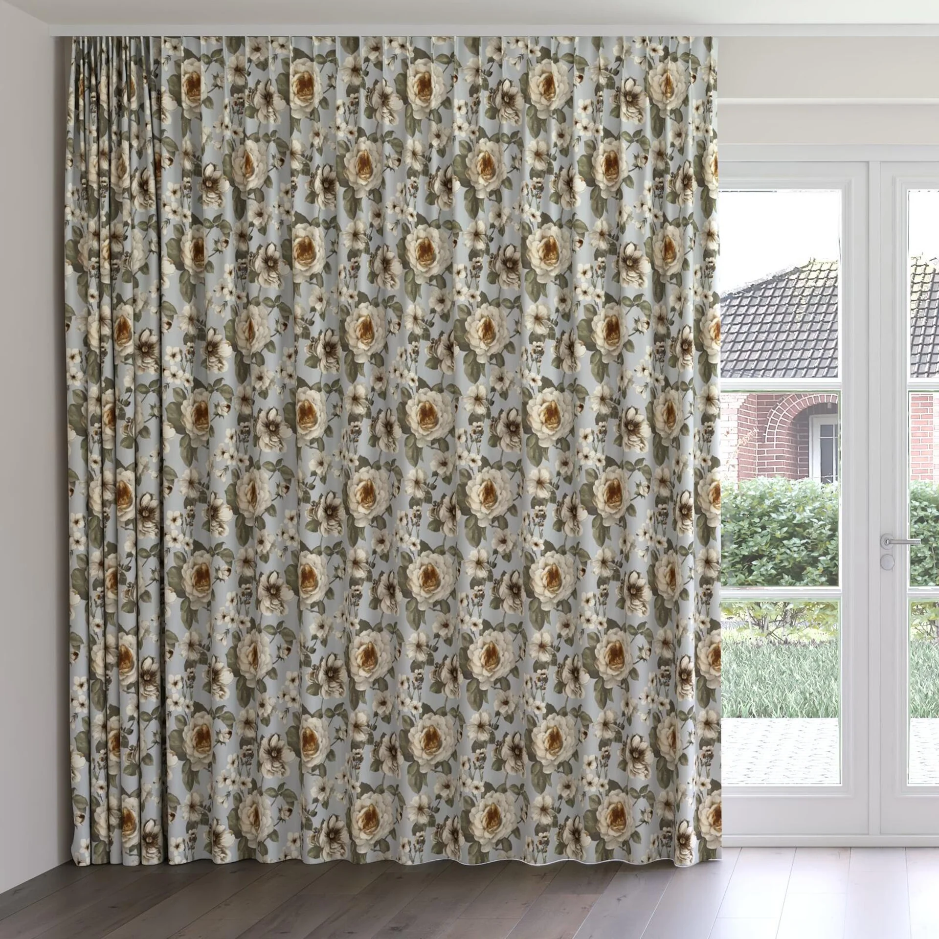 Front view of Miriam Sky, on curtain rail