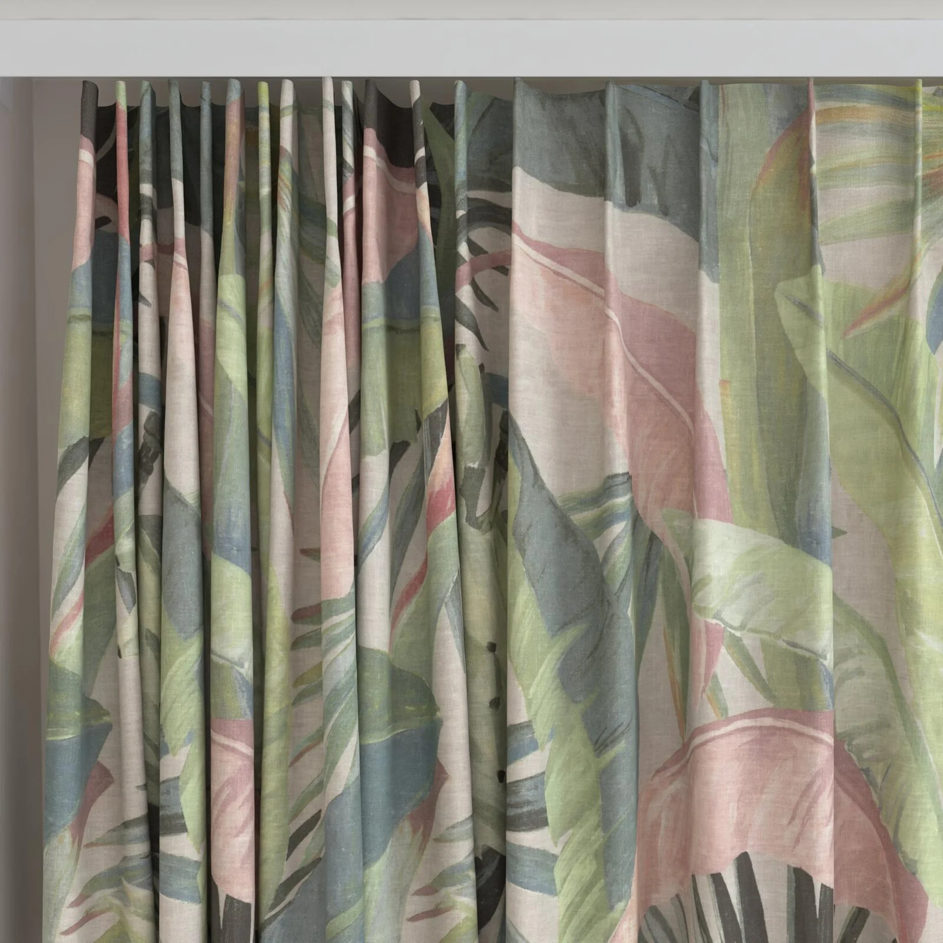 Top view of La Palma Hollywood, on curtain rail
