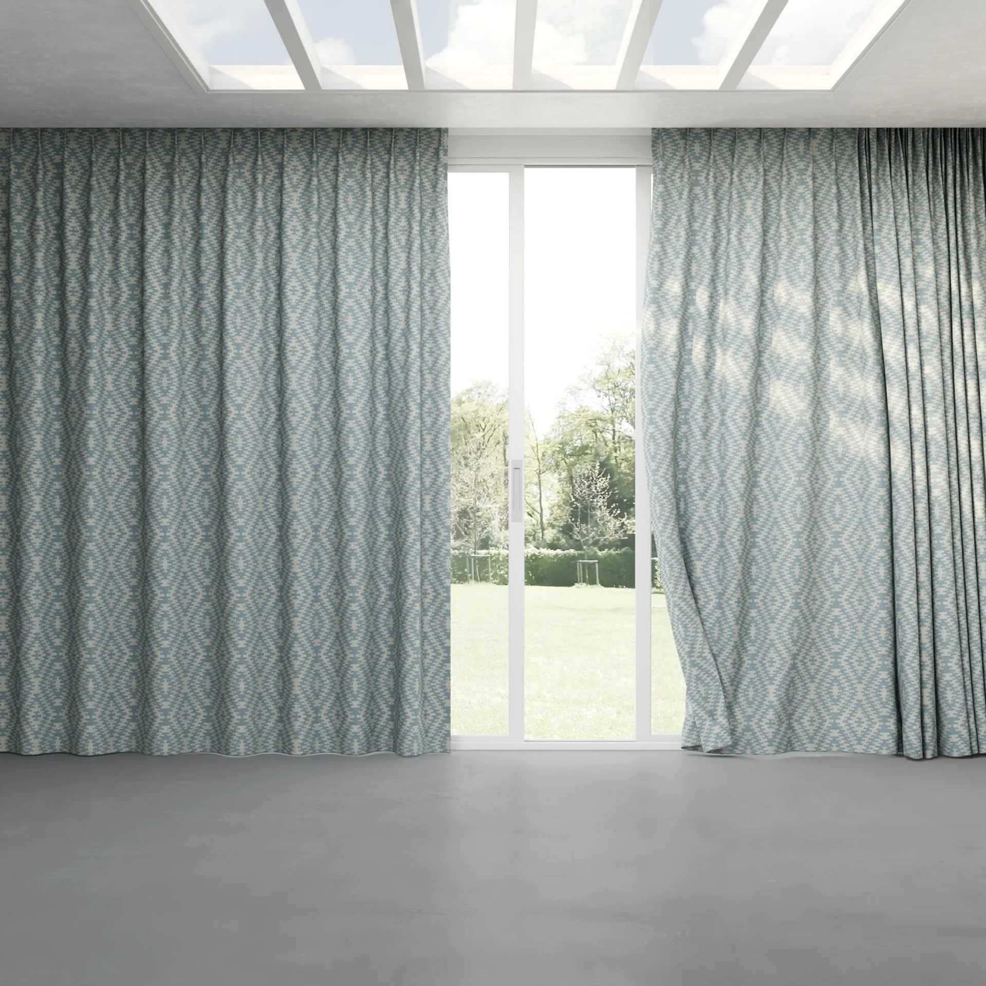 Full view of Kaoani Mosaic, pinch pleat