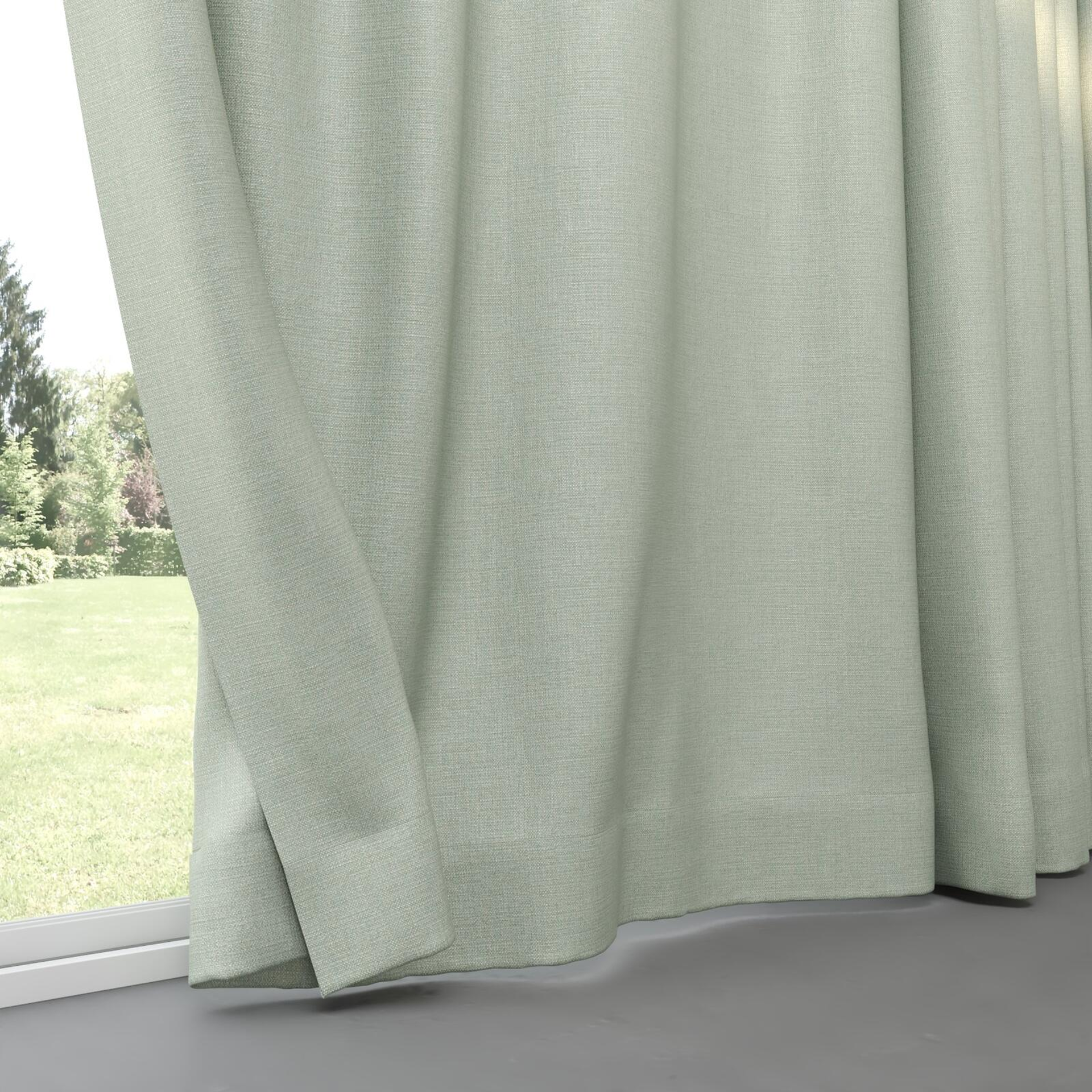 Bottom view of Gent Balsam, pinch pleat