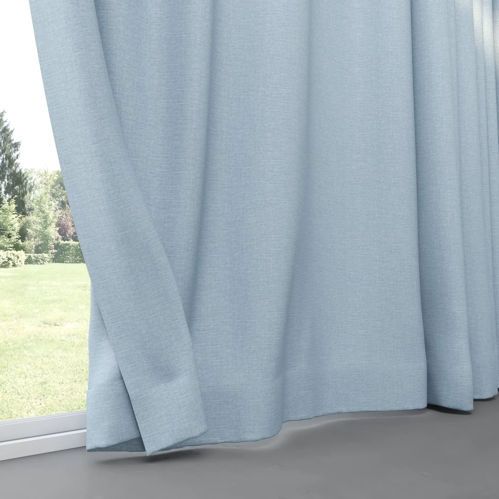 Bottom view of Casual Horizon, pinch pleat