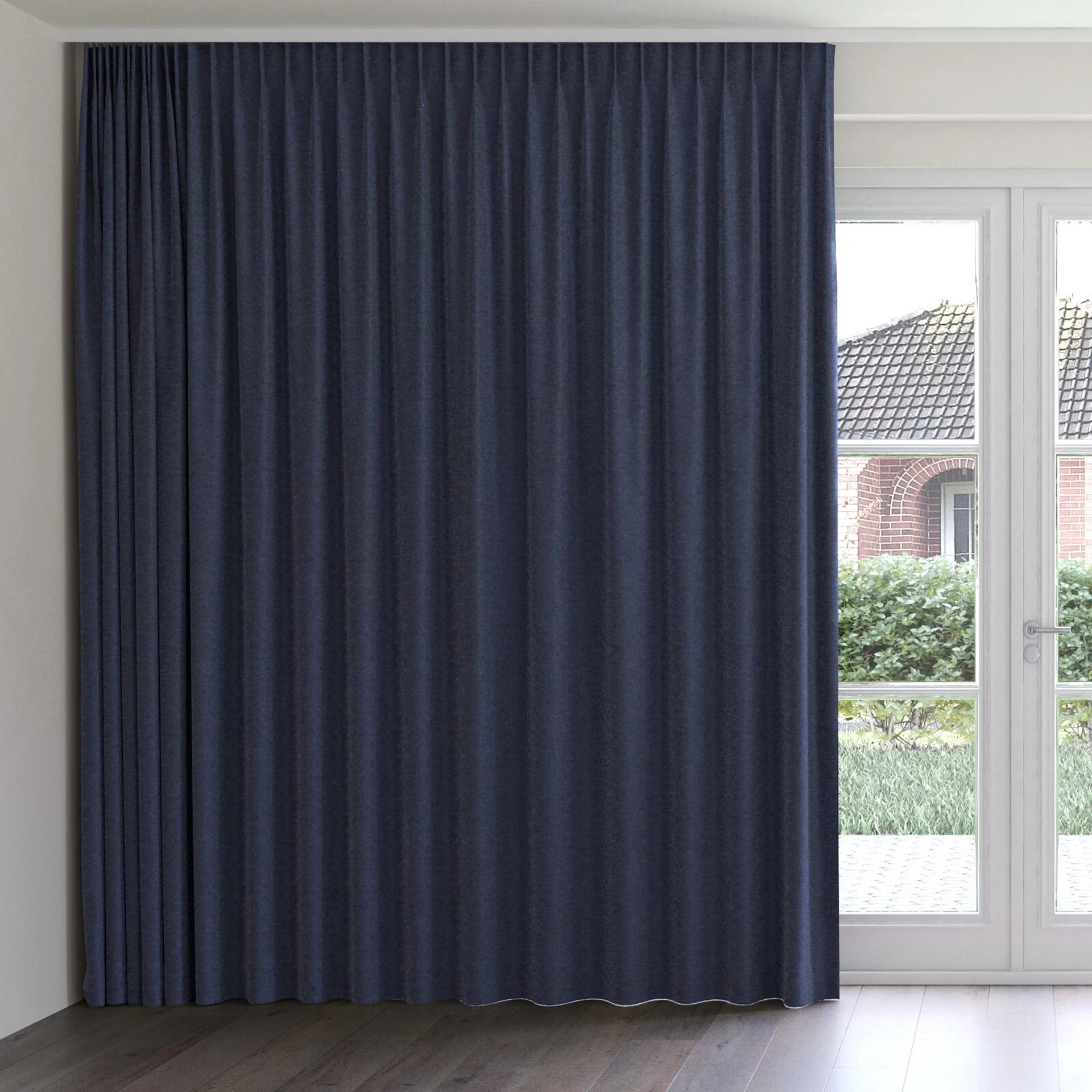 Front view of Brigadier Marine, on curtain rail