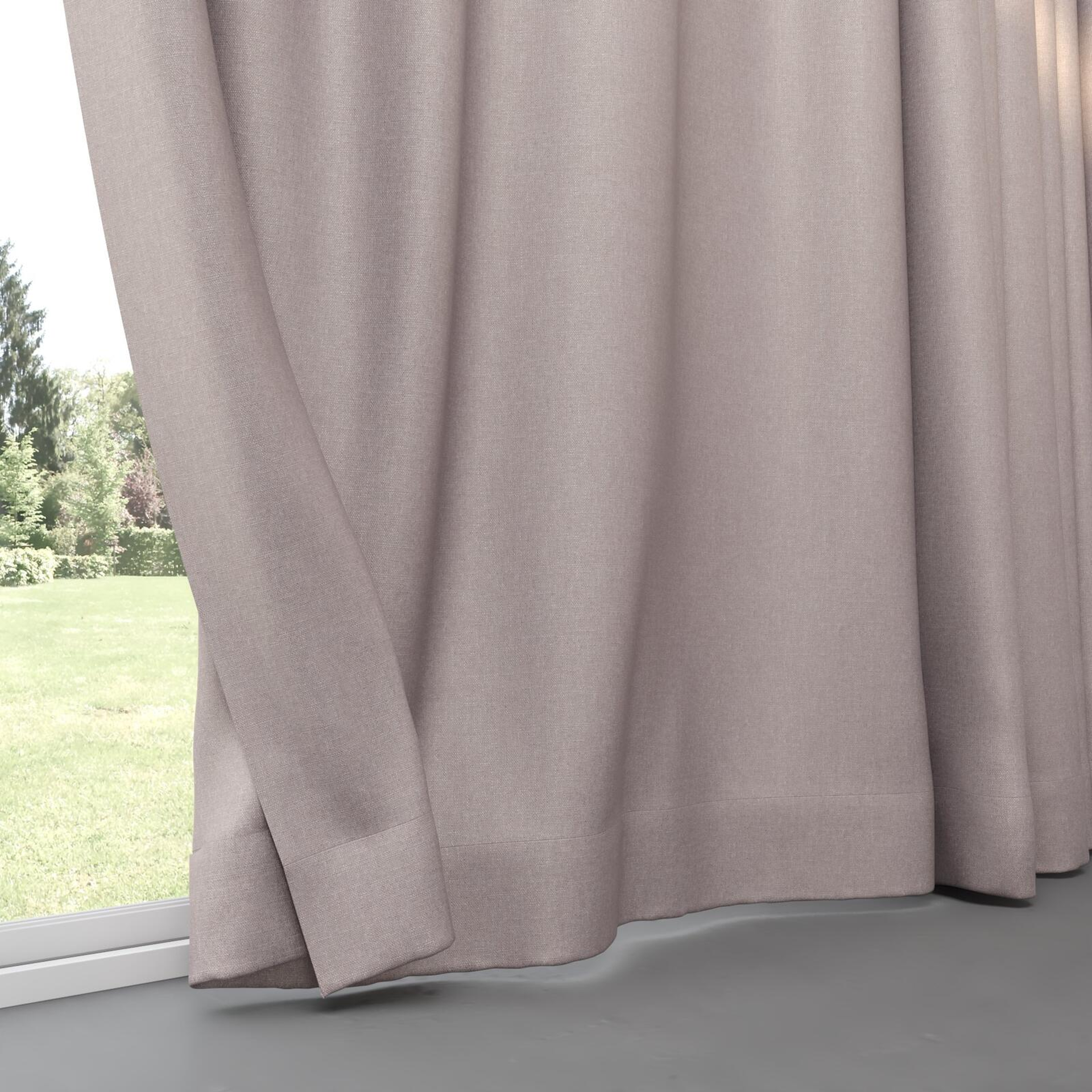 Bottom view of Tonga Pewter, pinch pleat