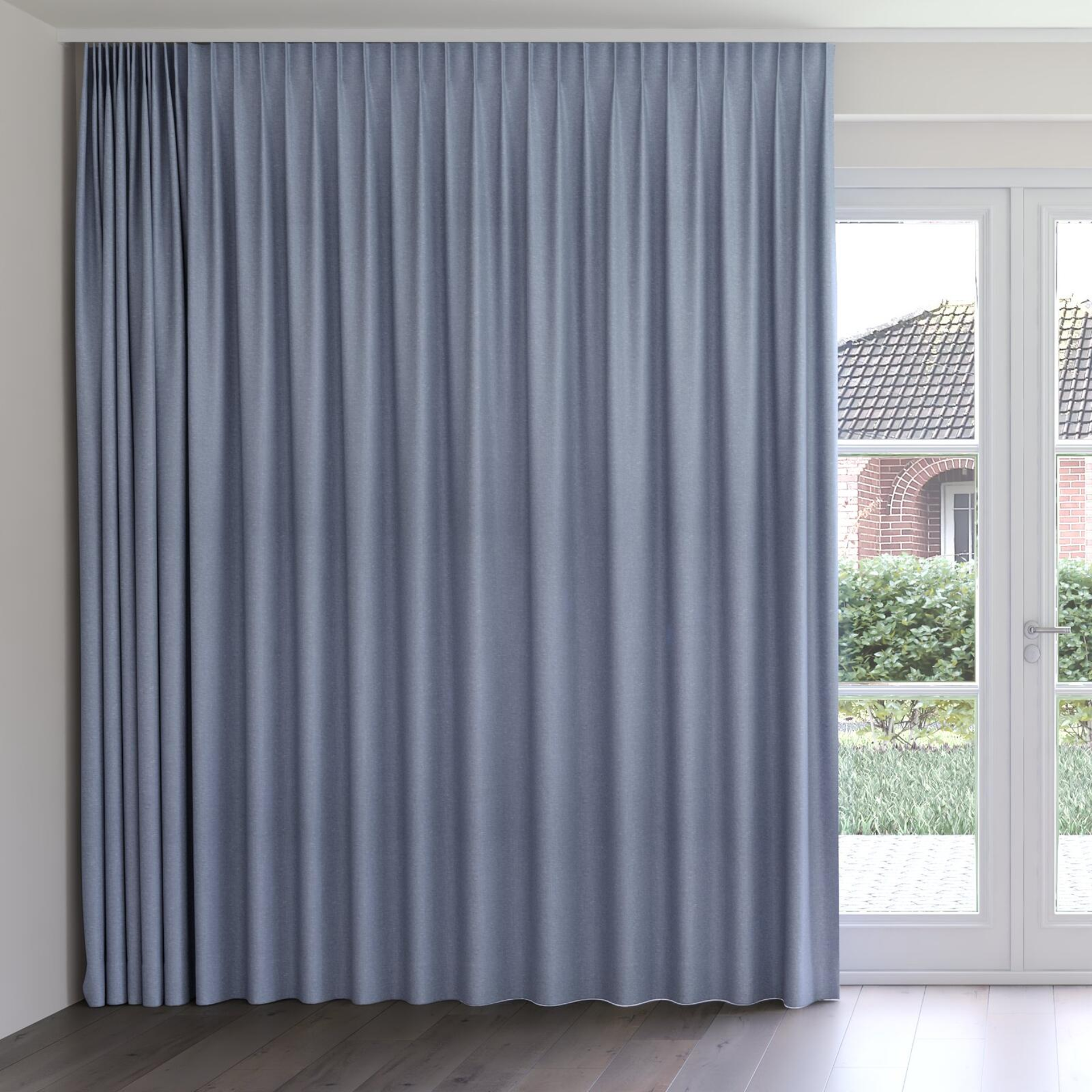 Front view of Goa Ocean, on curtain rail
