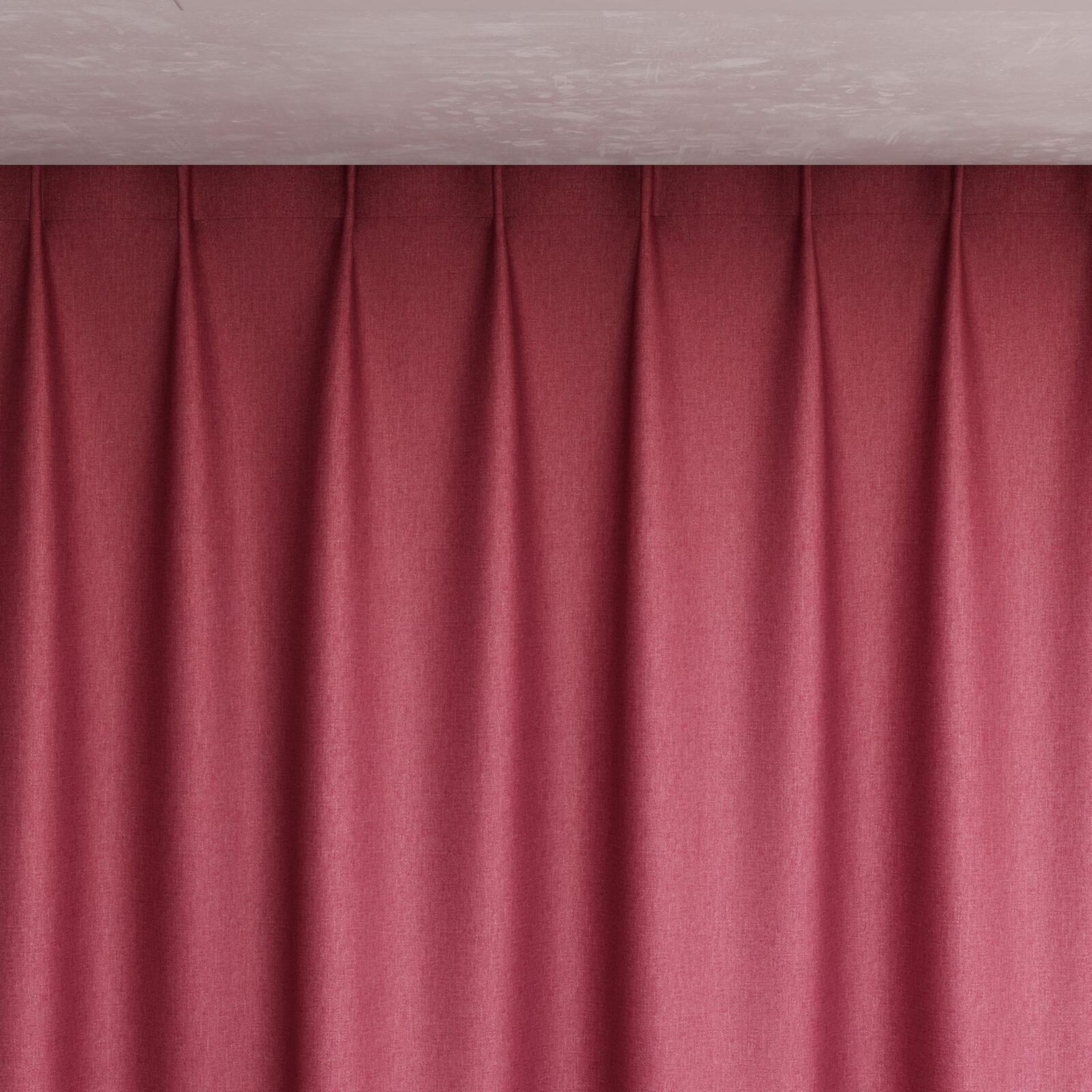 Top view of Matrix Sorbet, pinch pleat