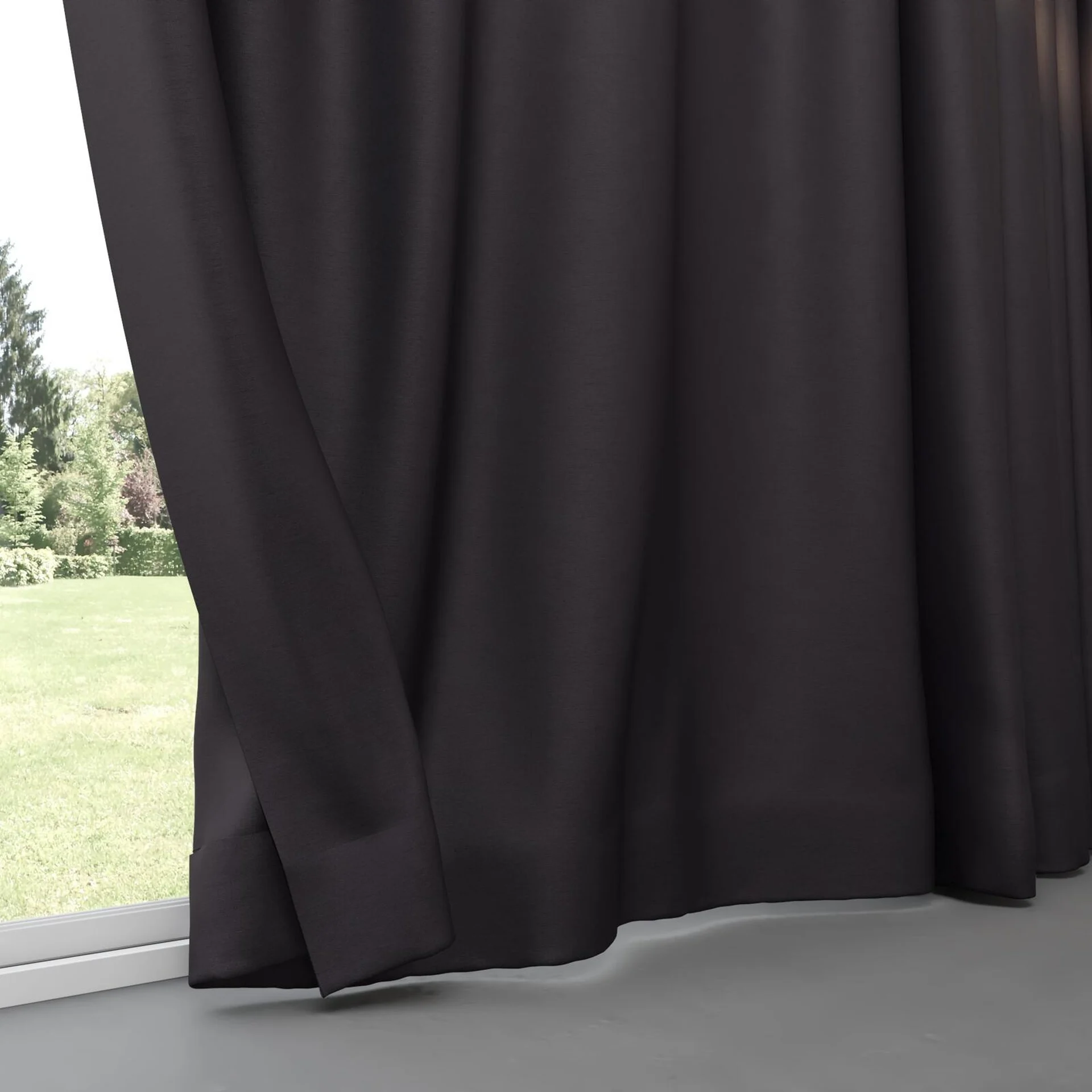 Bottom view of Hastings Black, pinch pleat