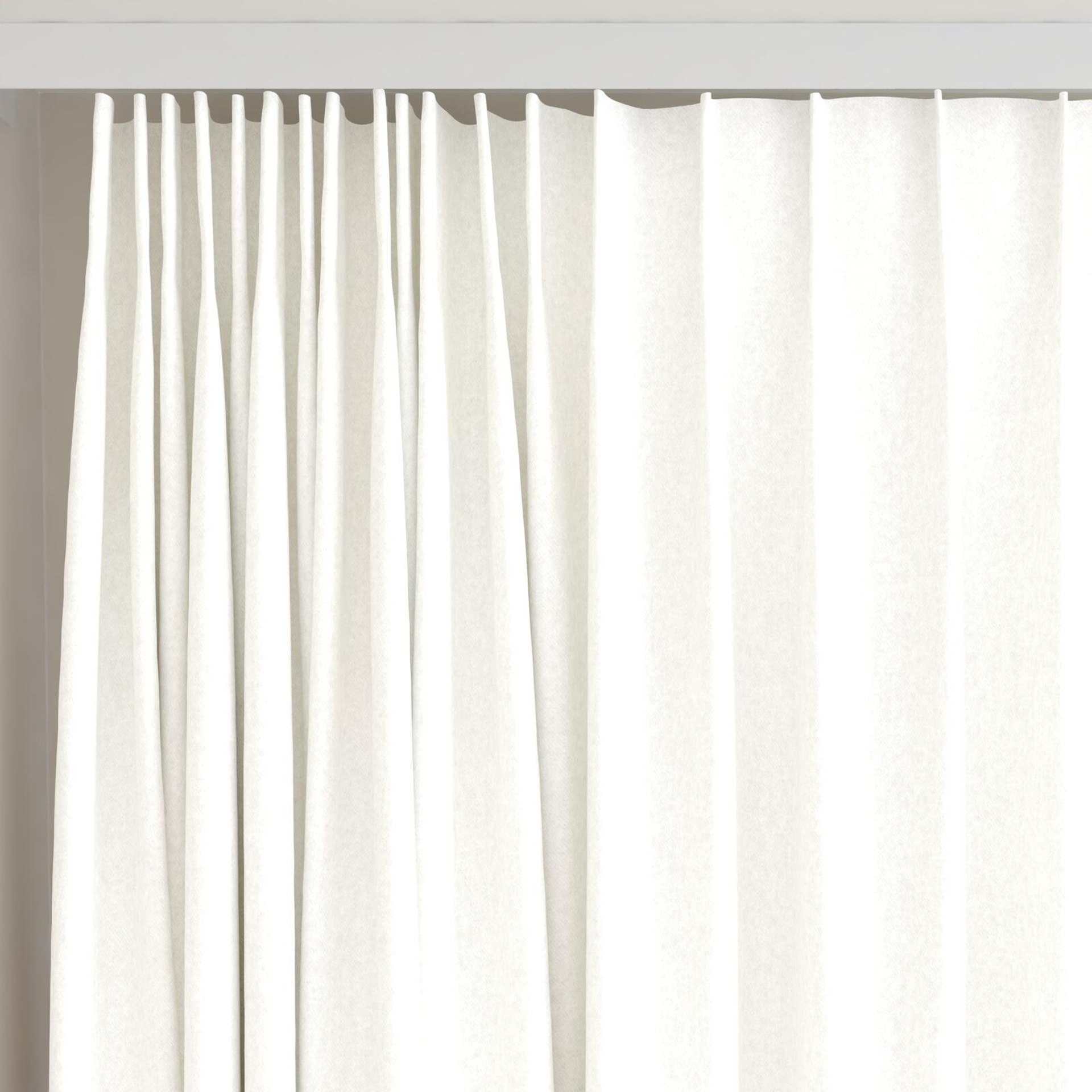 Top view of Woolly/Woolen Pristine, on curtain rail