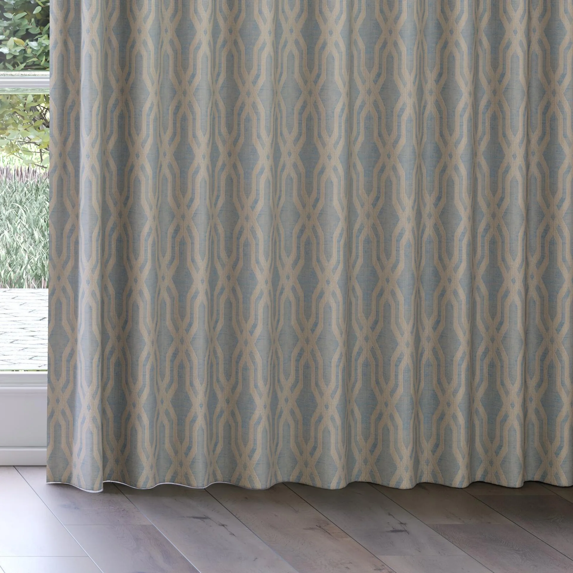 Bottom view of Modus Sky, on curtain rail