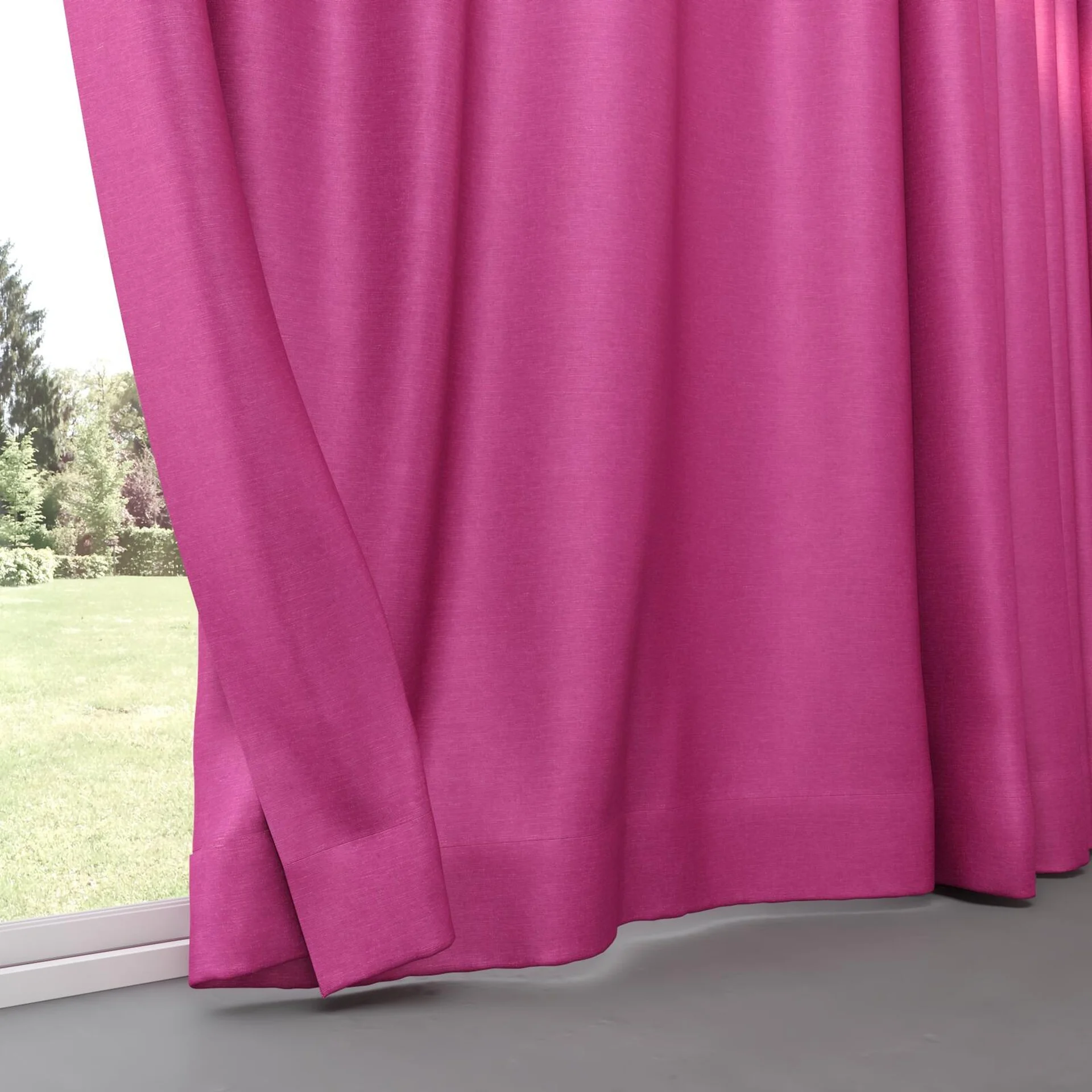 Bottom view of Provence Magenta, pinch pleat