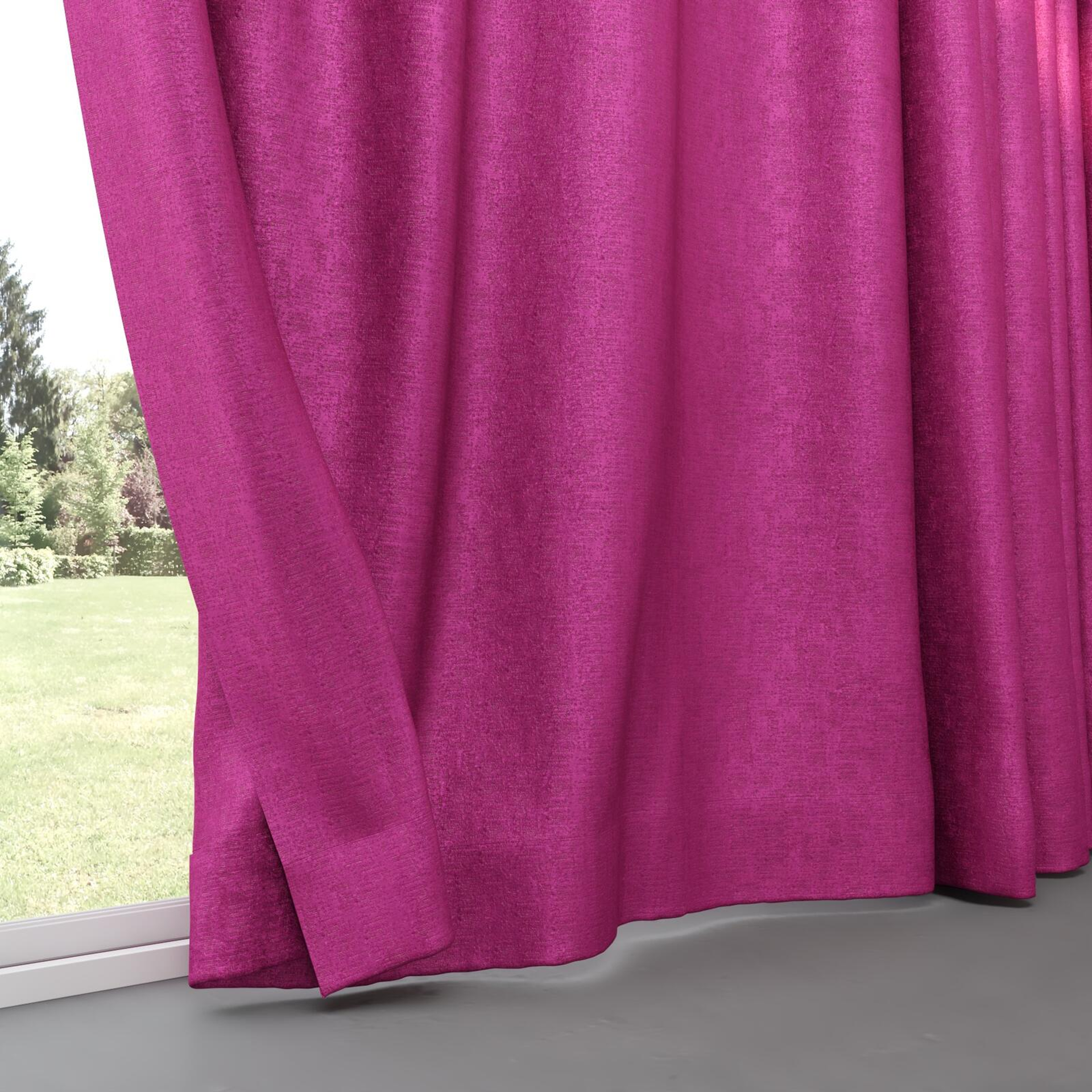 Bottom view of Hug Fuschia, pinch pleat