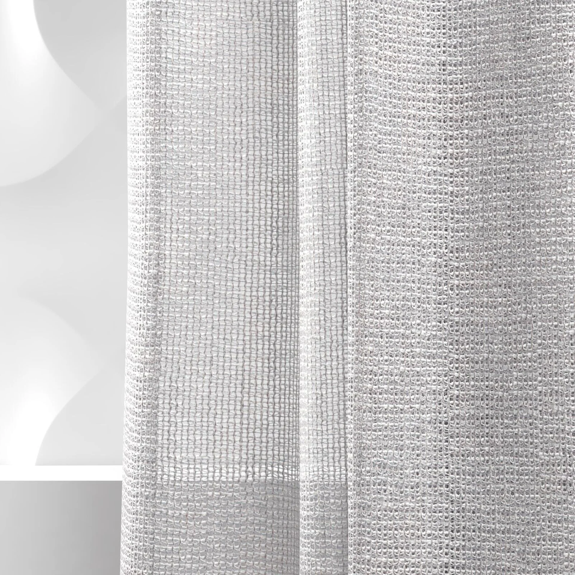 Detailed view of Mathilde Mist