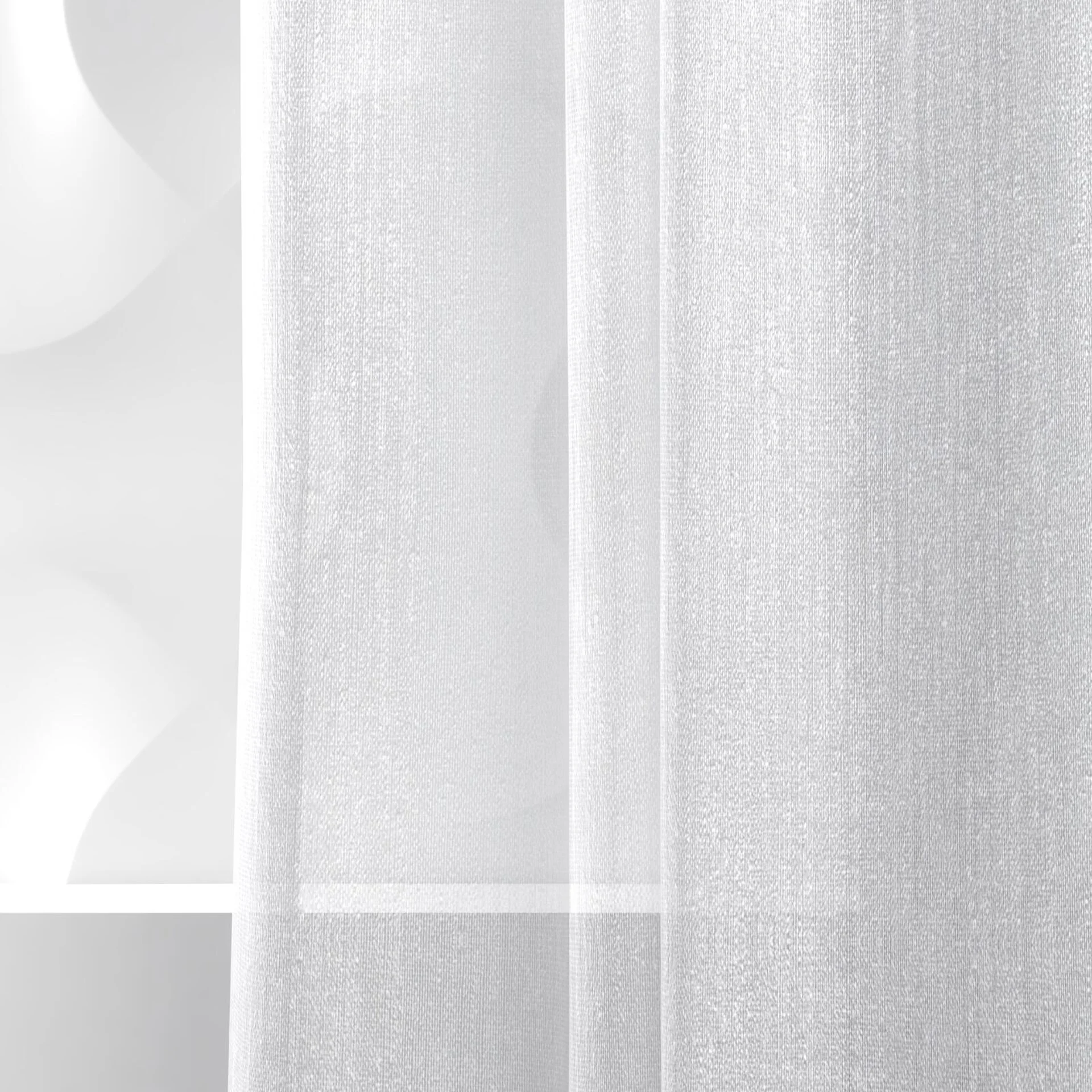 Detailed view of Stratus Chalk