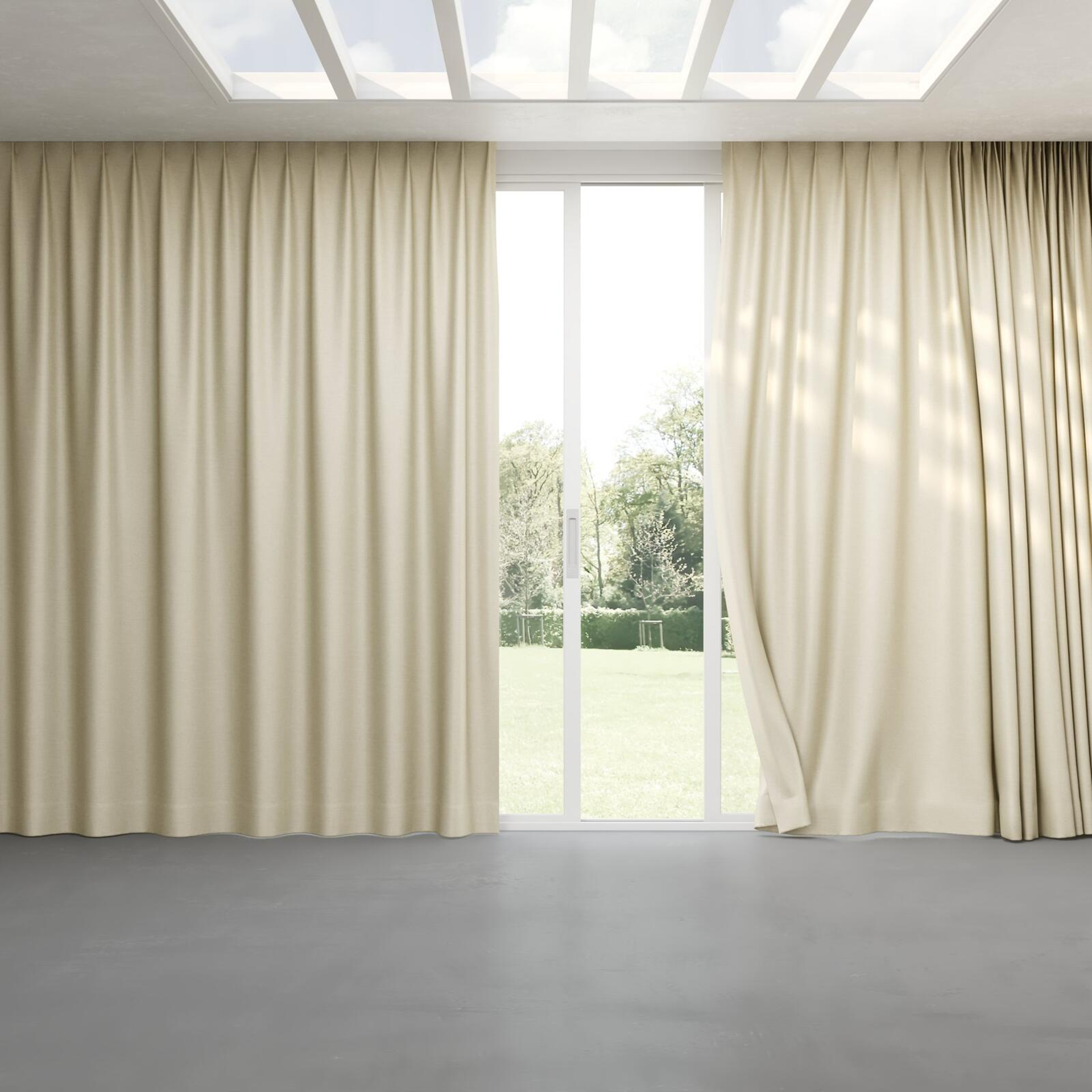 Full view of Provence Oyster, pinch pleat