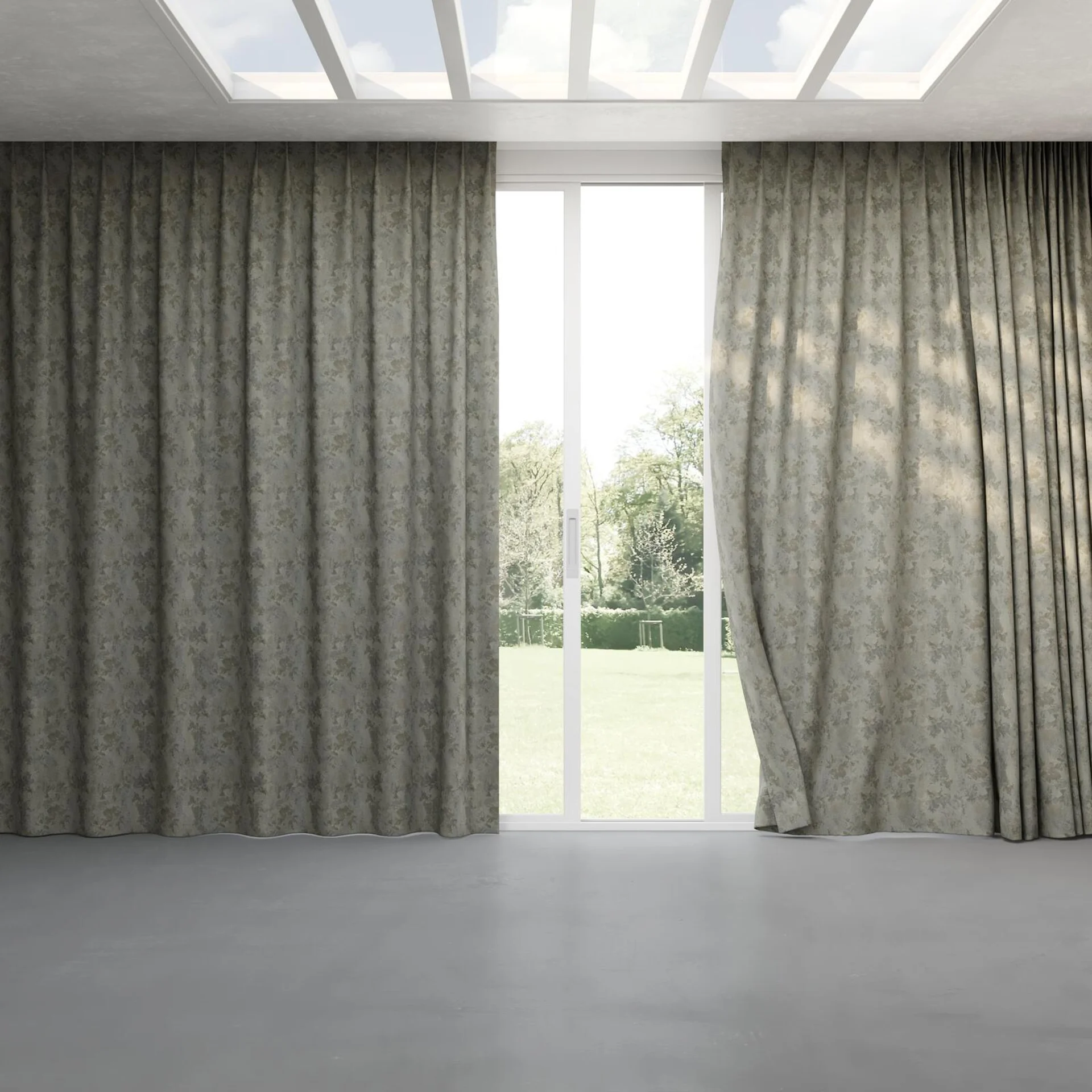Full view of Joyce Metal, pinch pleat