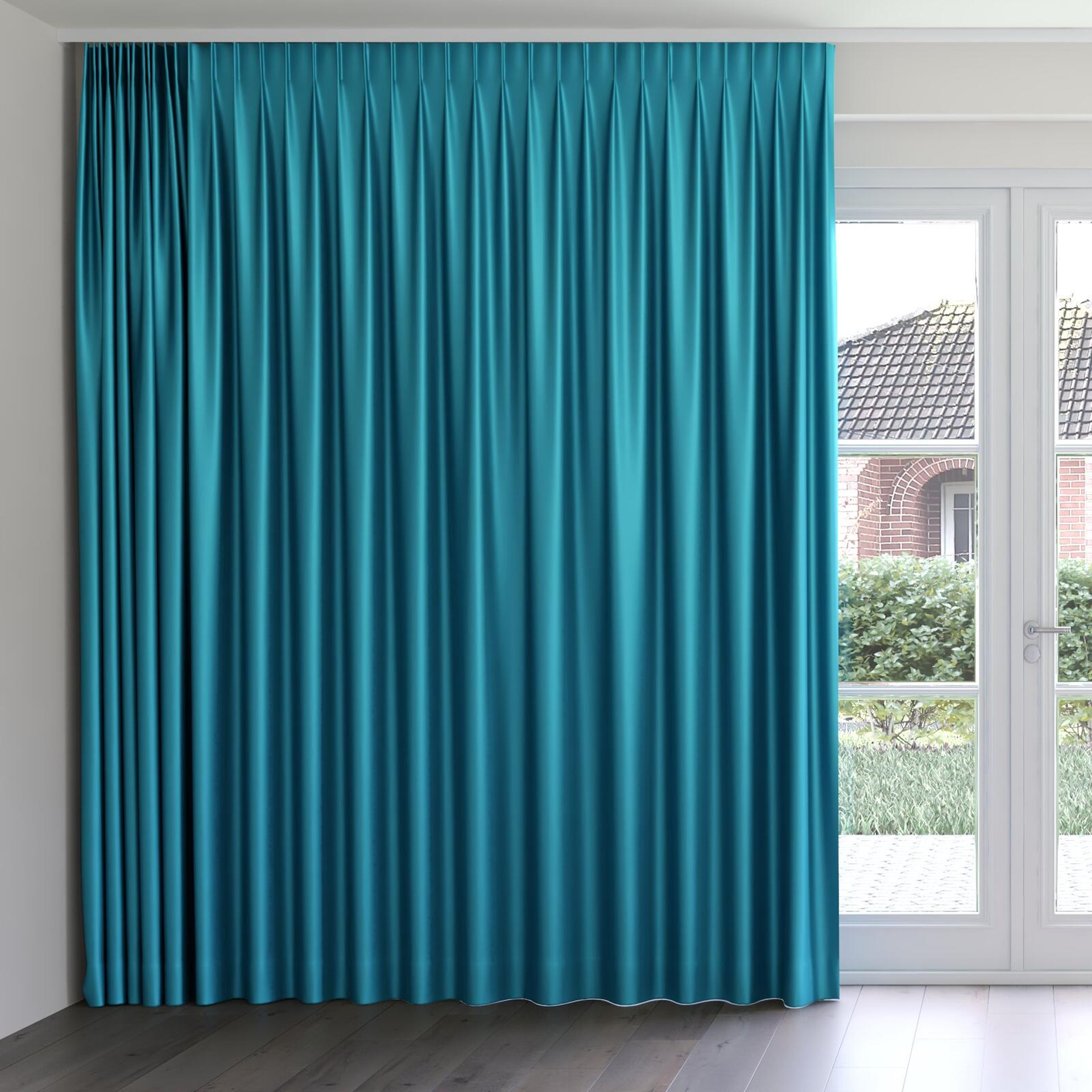 Front view of Moonbeam Hydro, on curtain rail