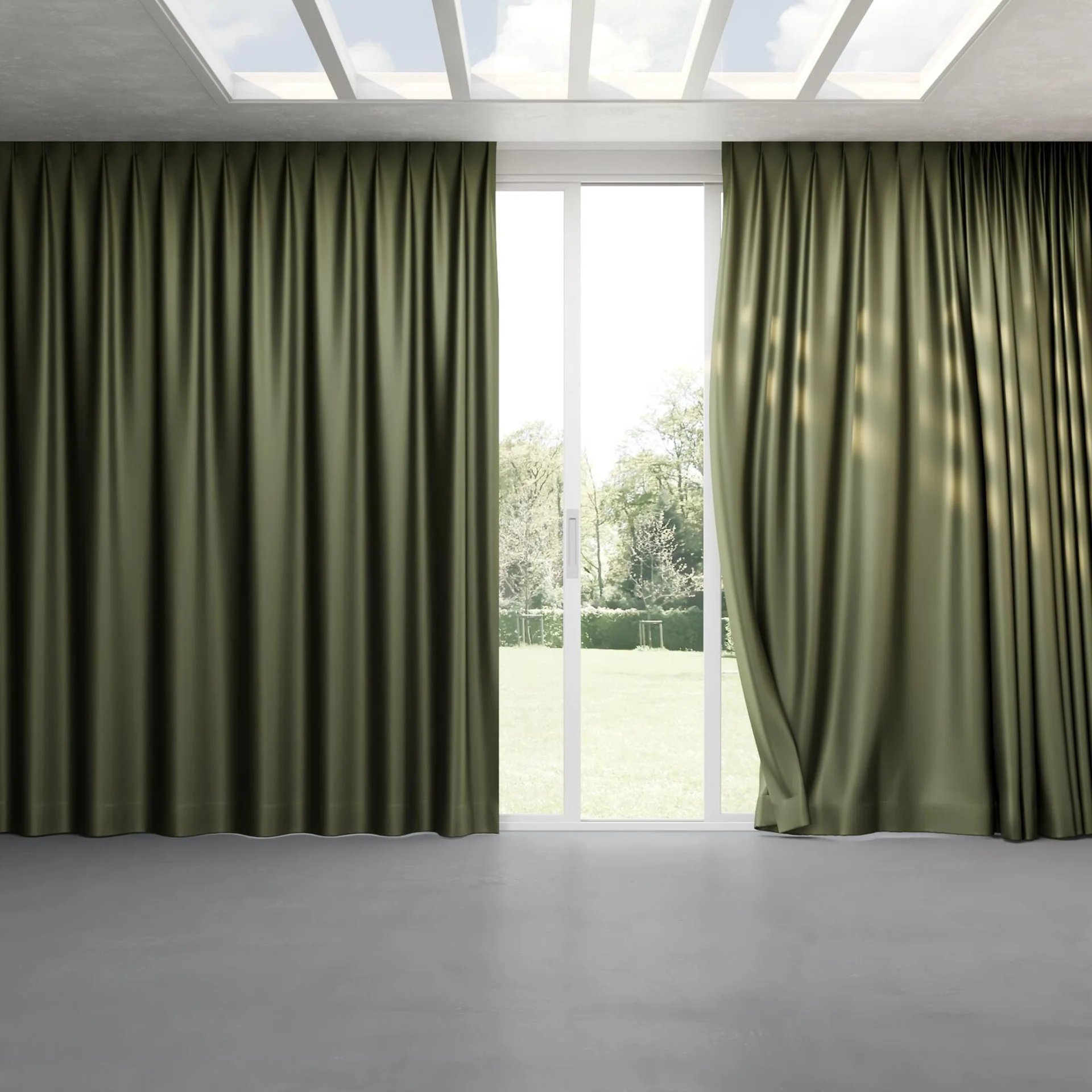 Full view of Moonbeam Hedge, pinch pleat