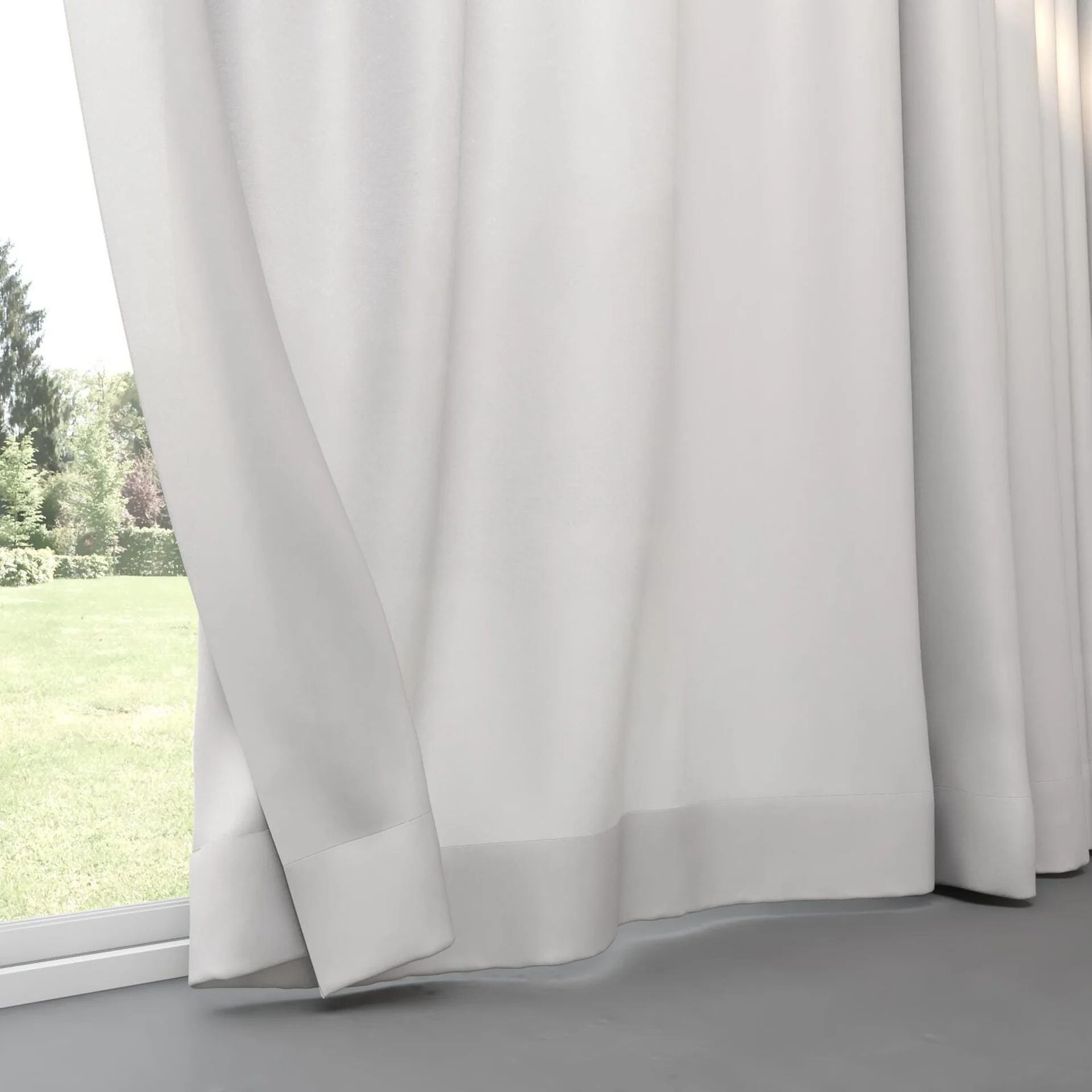 Bottom view of Linen Crystal, pinch pleat