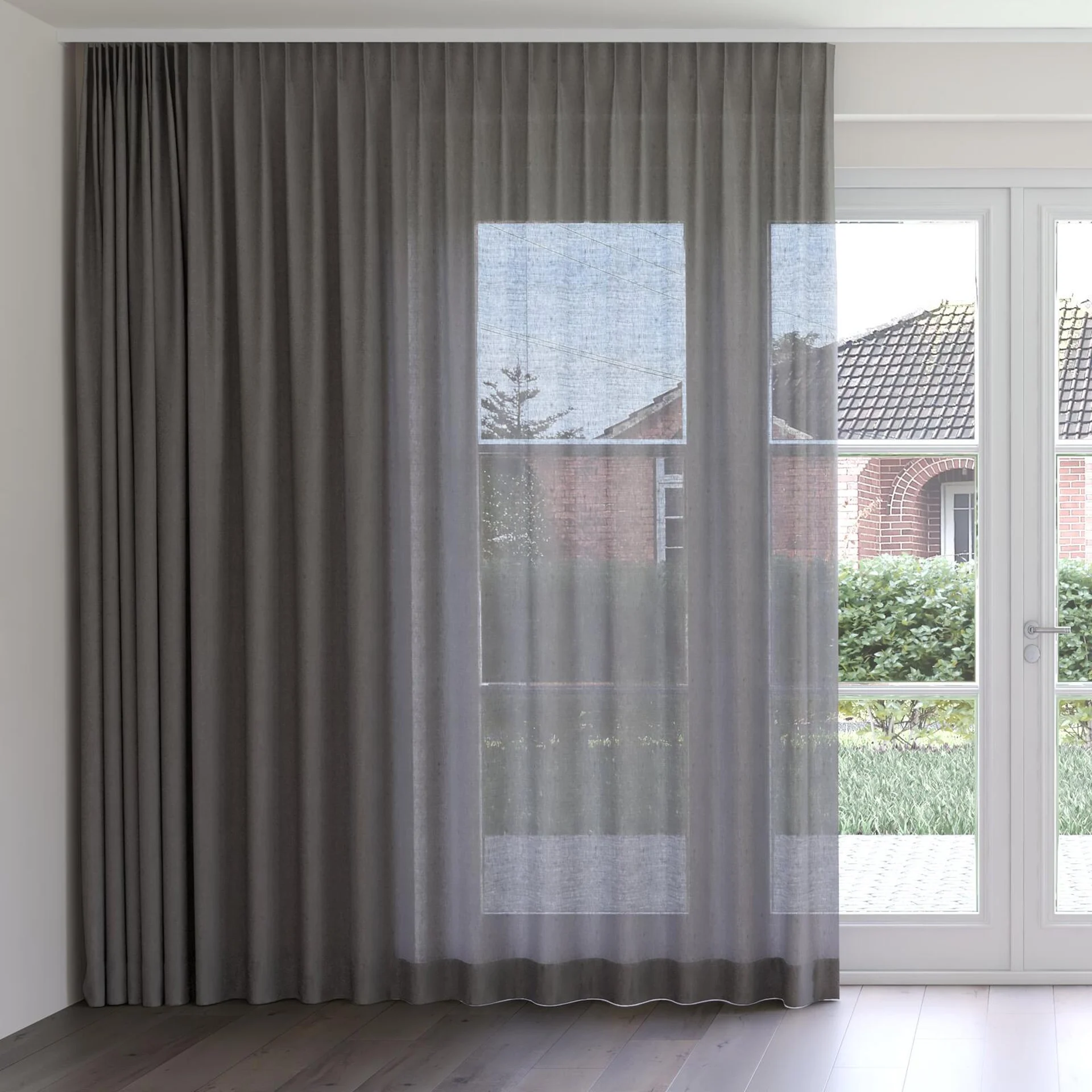 Front view of Balance Shadow, on curtain rail