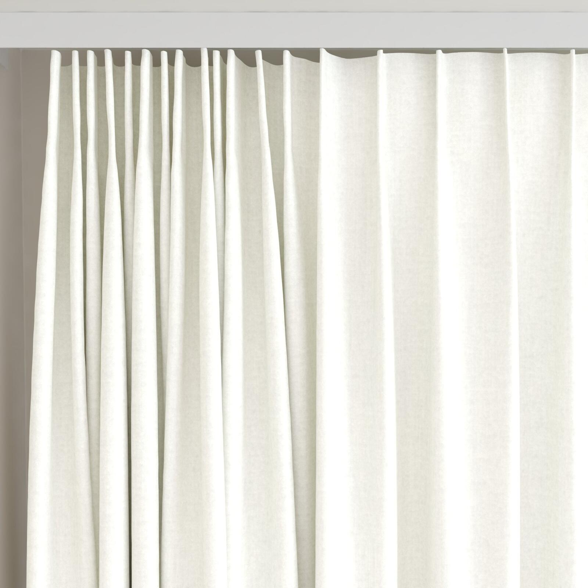 Top view of Cushy Snow, on curtain rail