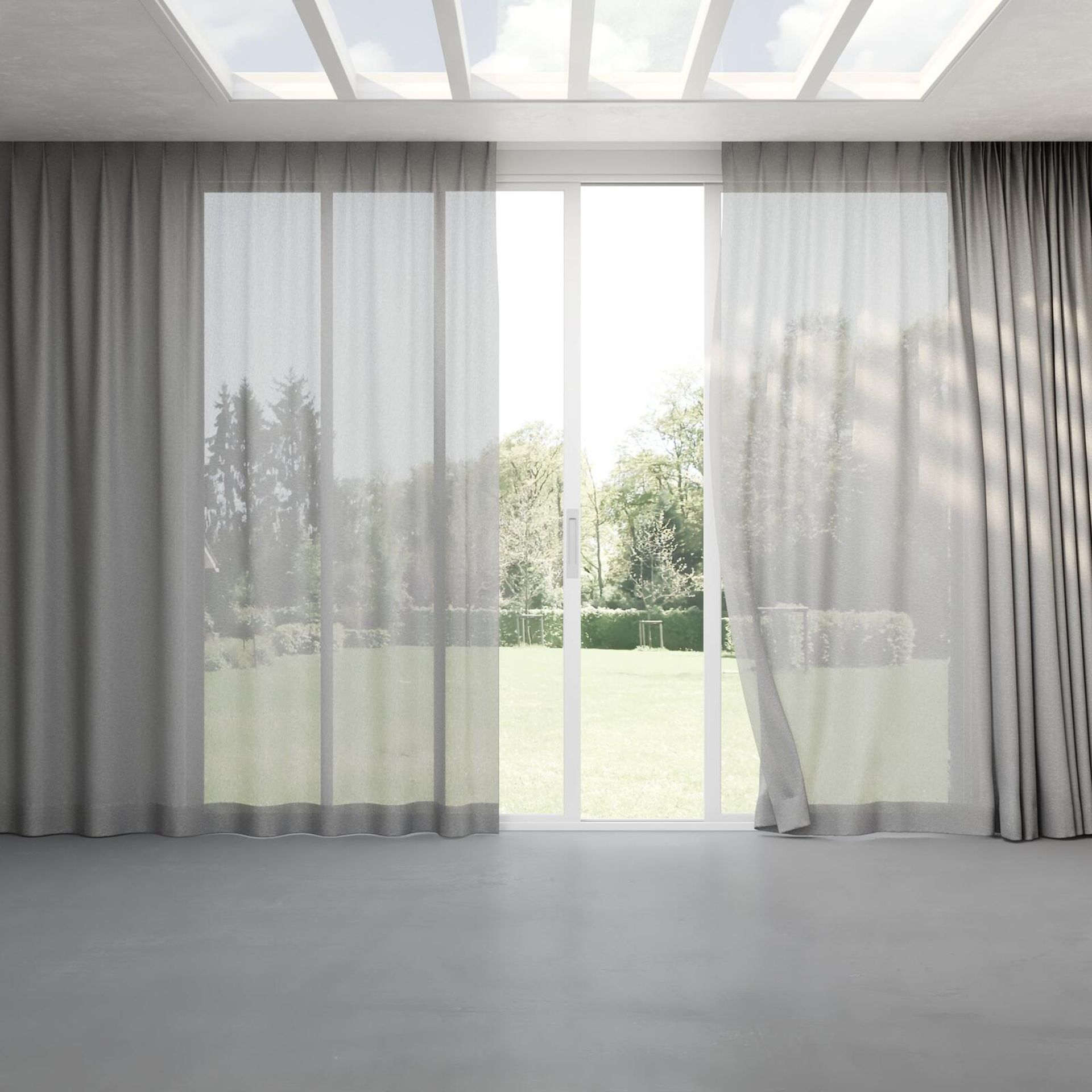 Full view of Kyoto Shadow, pinch pleat