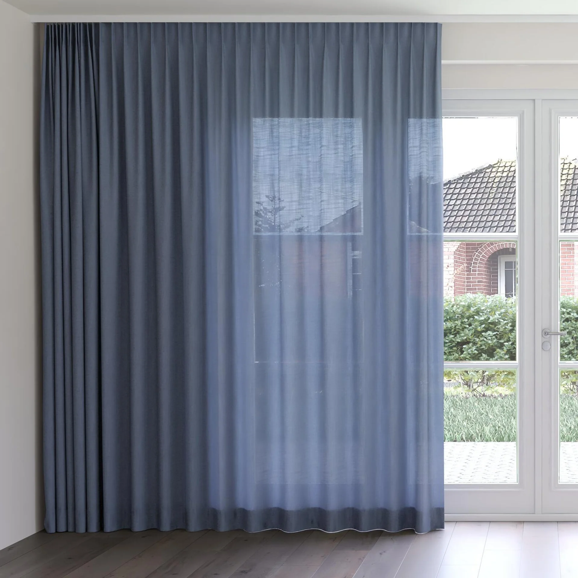 Front view of Envoy 2 Coast 320cm, on curtain rail
