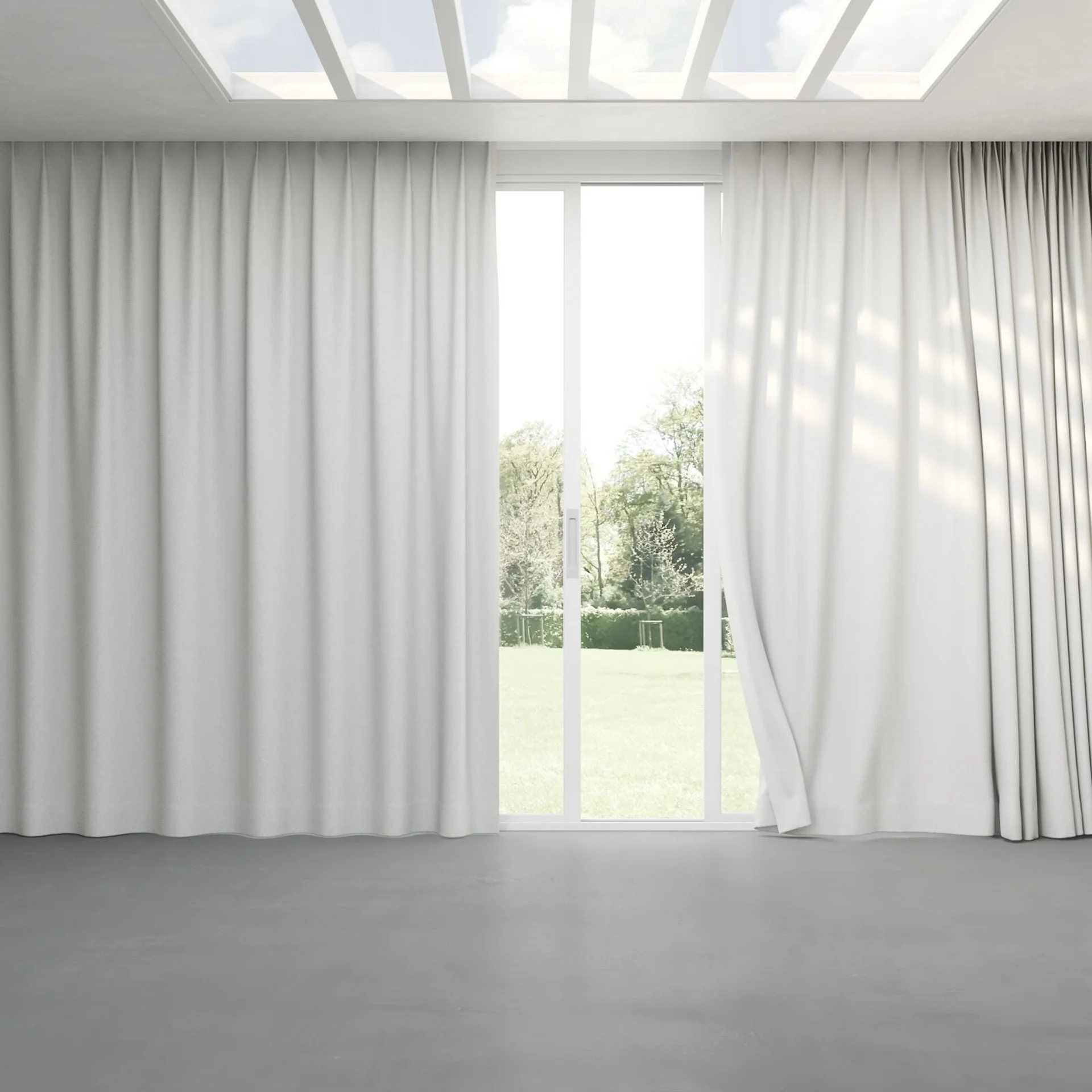 Full view of Quantum FR Cloud, pinch pleat
