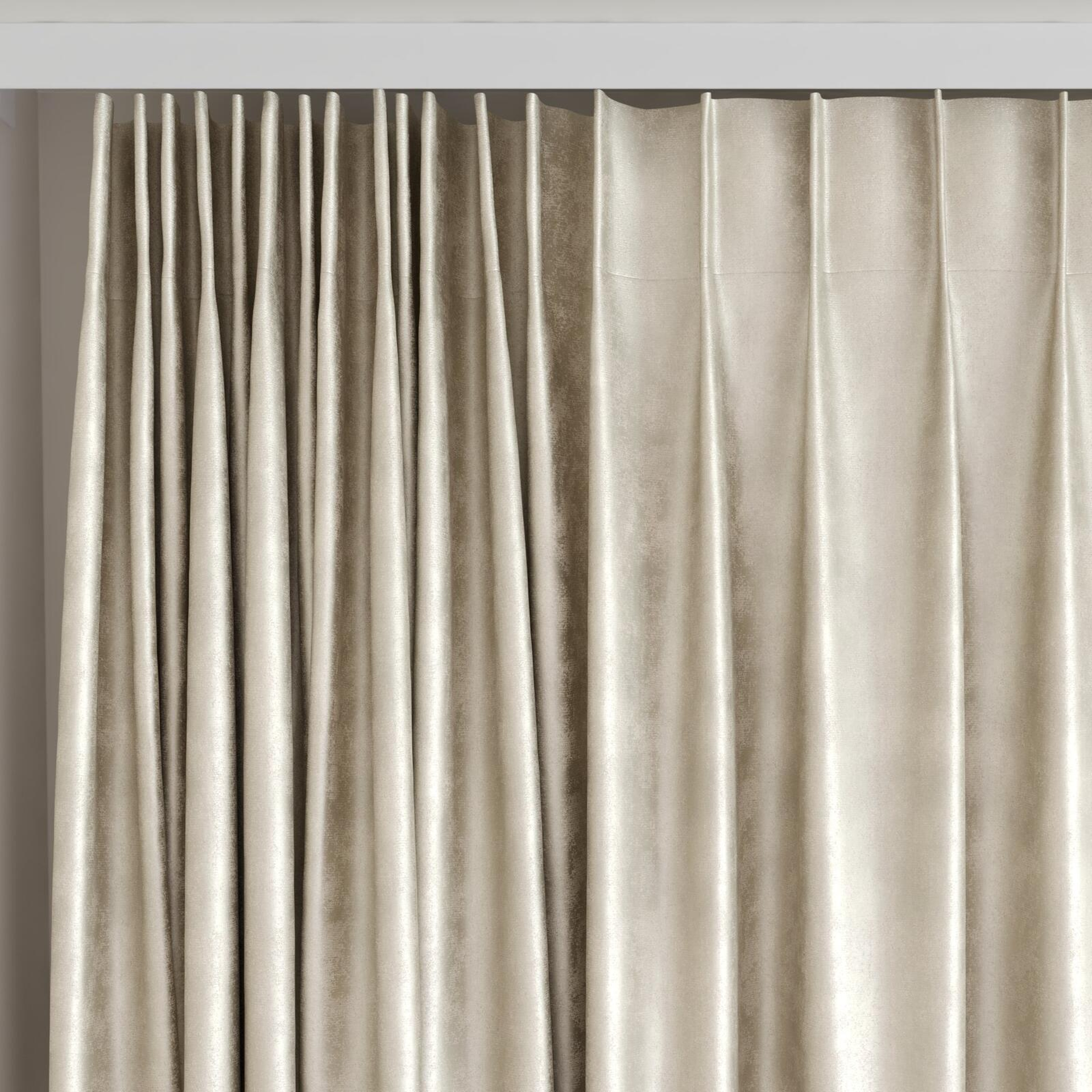 Top view of Fizz Marzipan, on curtain rail