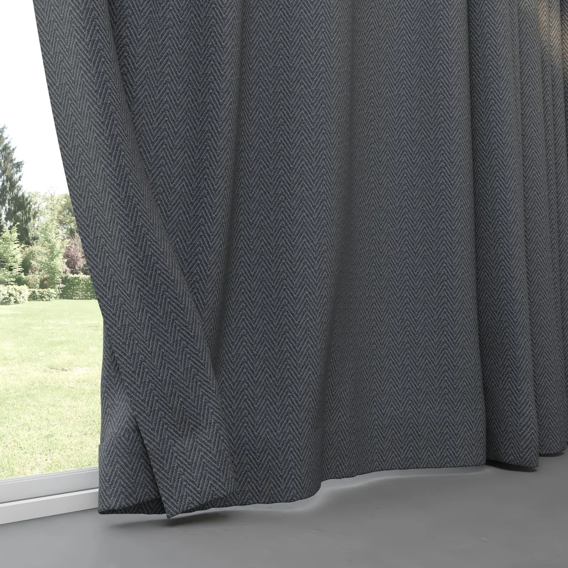 Bottom view of Saiph Slate, pinch pleat