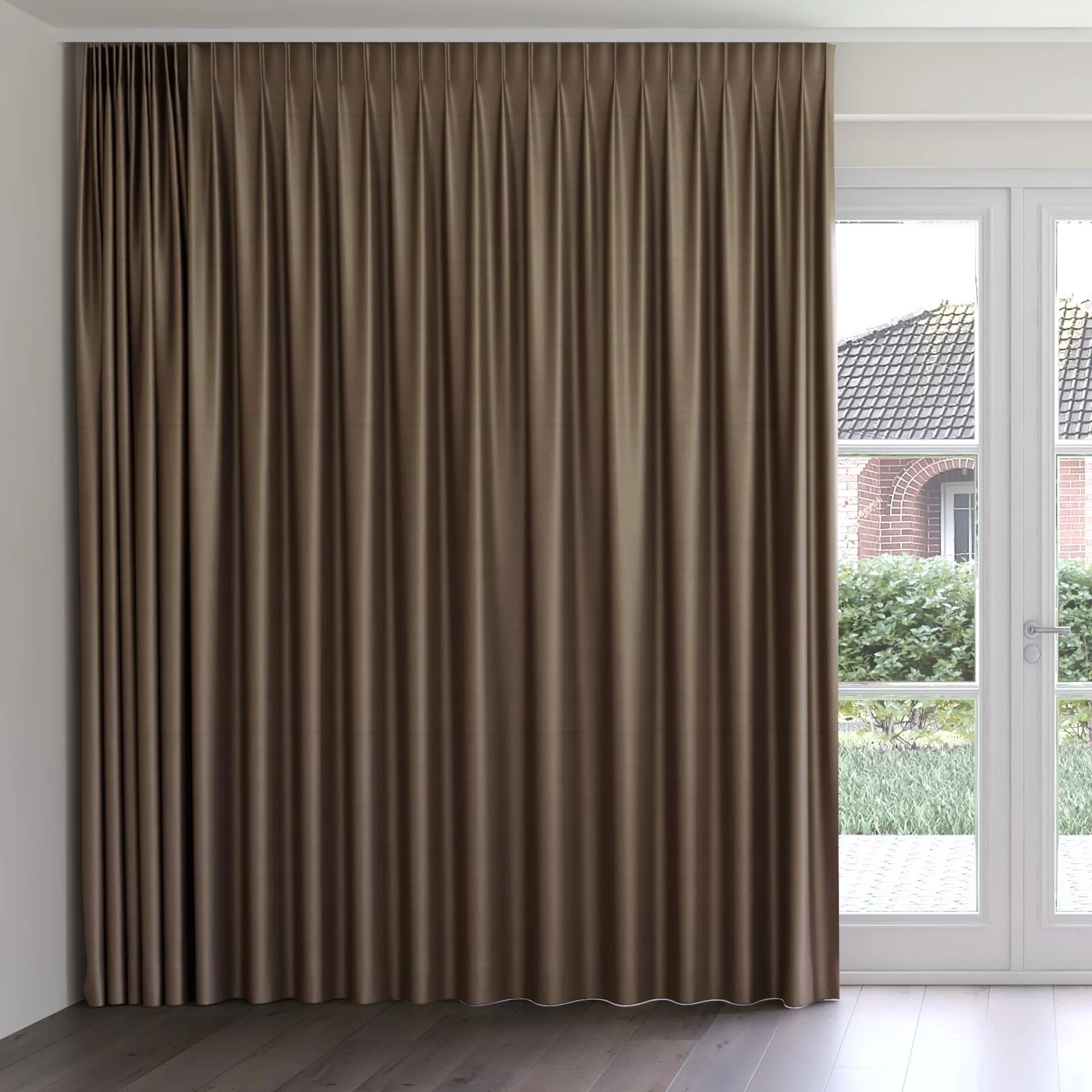 Front view of Warlock Cocoa, on curtain rail