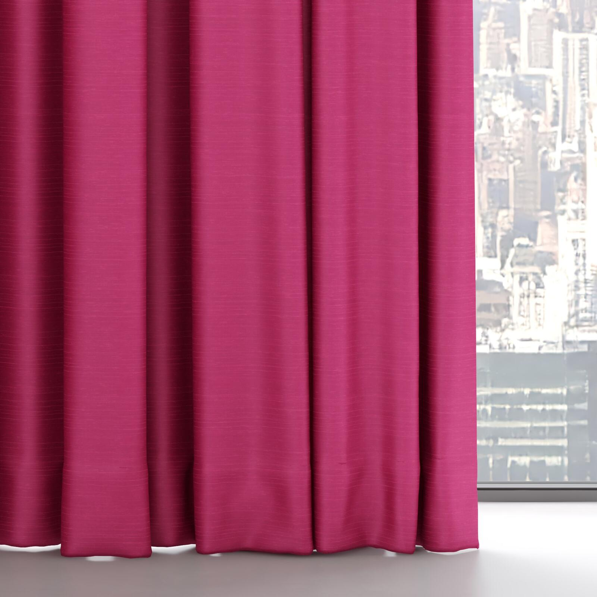 Bottom view of Silky Magenta, on hidden rail