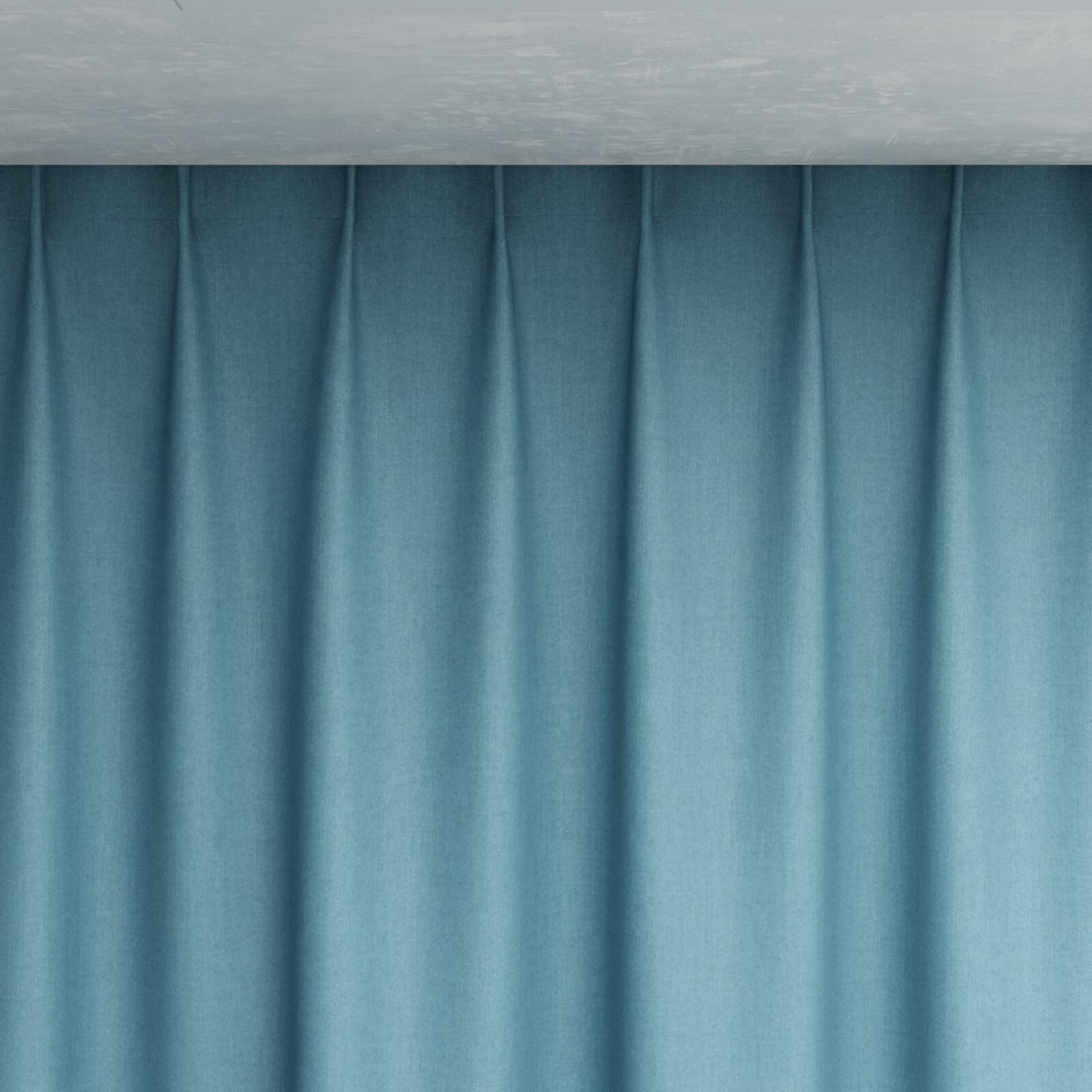 Top view of Cushy Niagara, pinch pleat