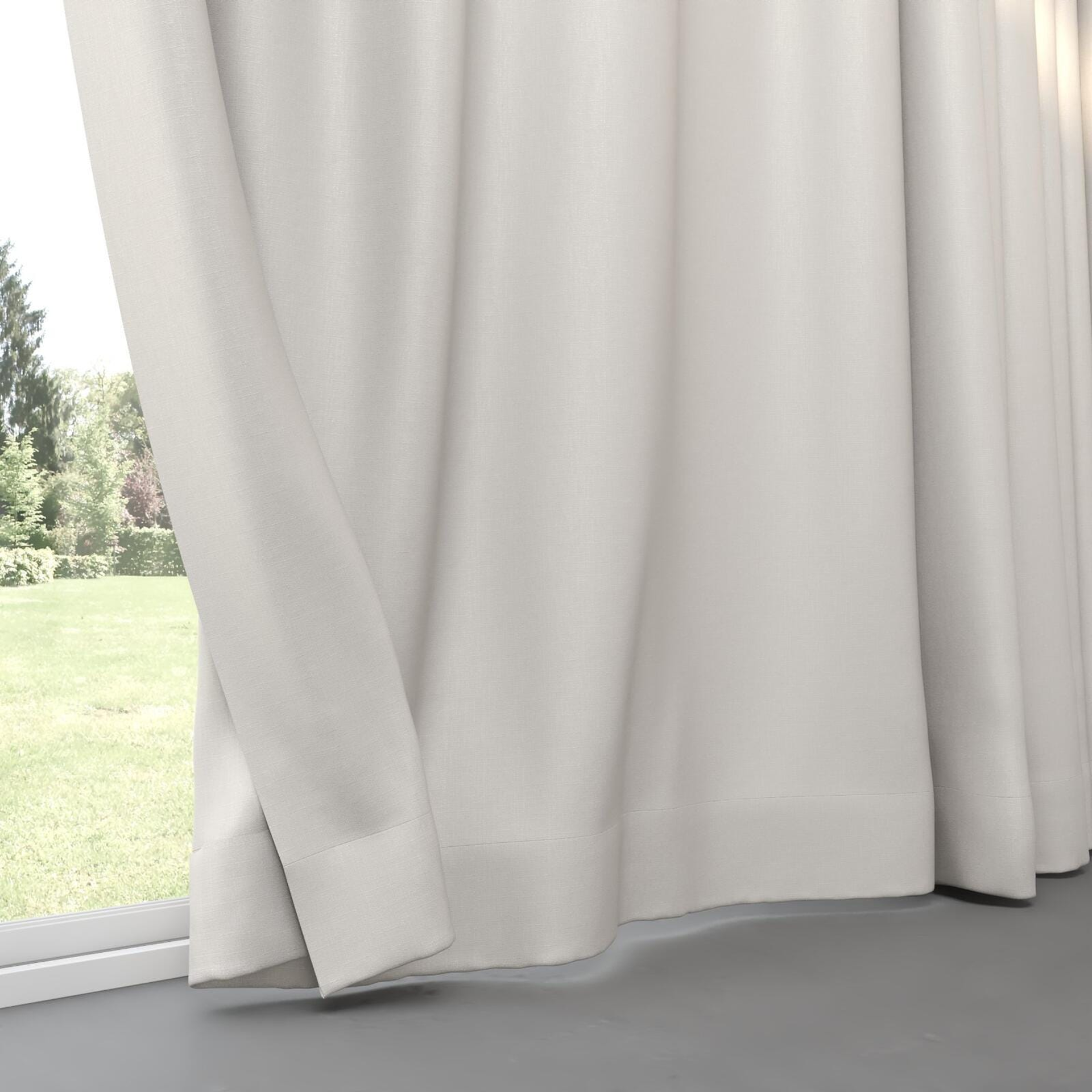 Bottom view of Soho Dove, pinch pleat