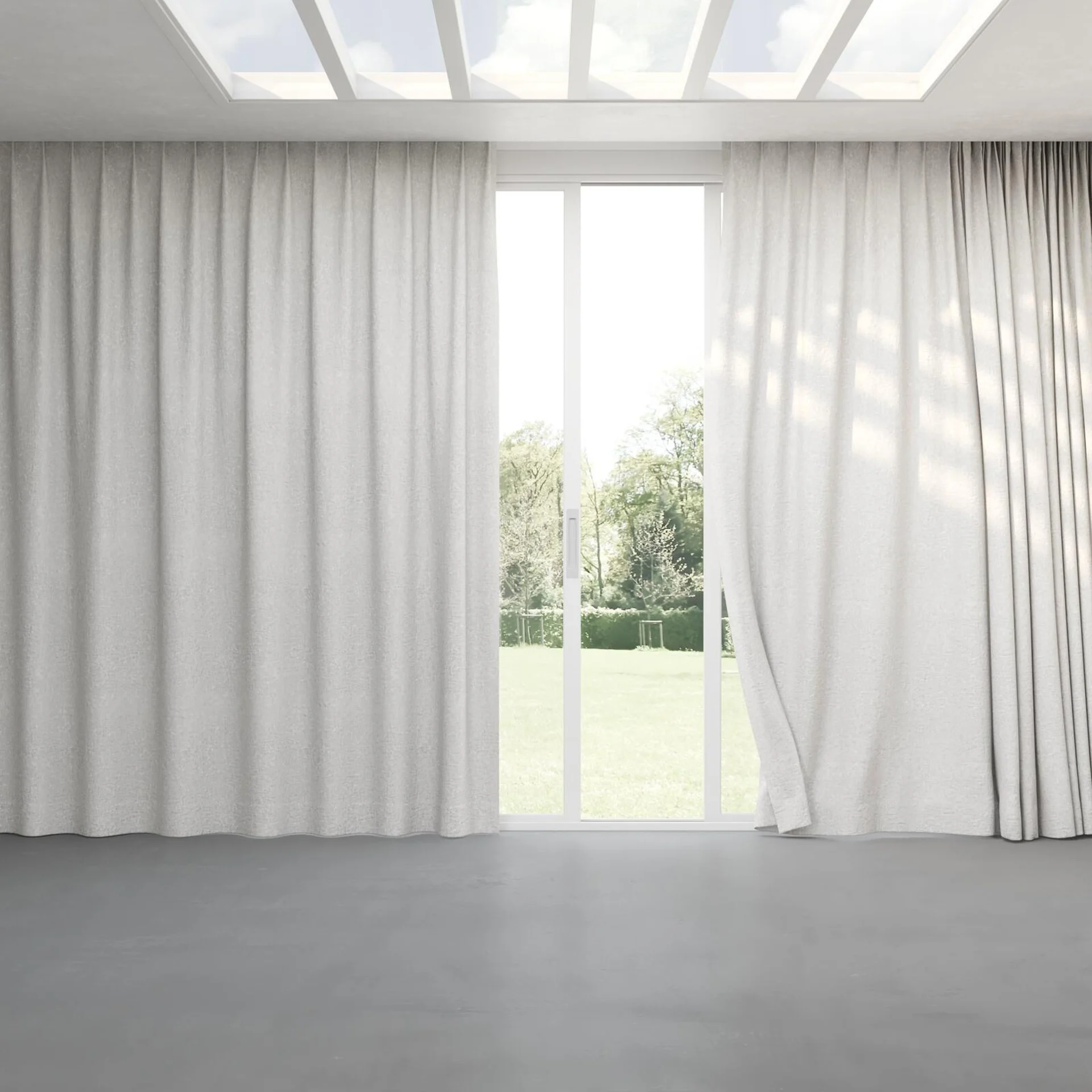 Full view of Azulejo Silver Birch, pinch pleat