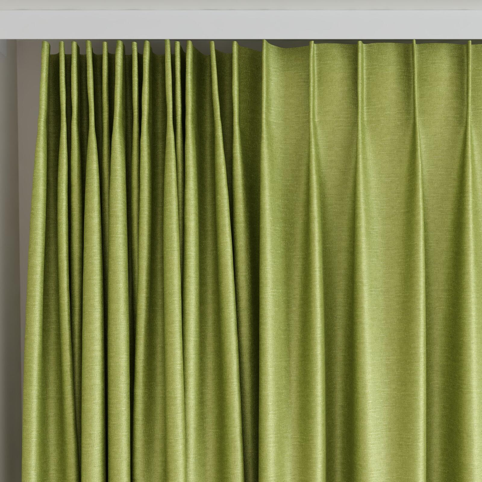Top view of Provence Pear, on curtain rail