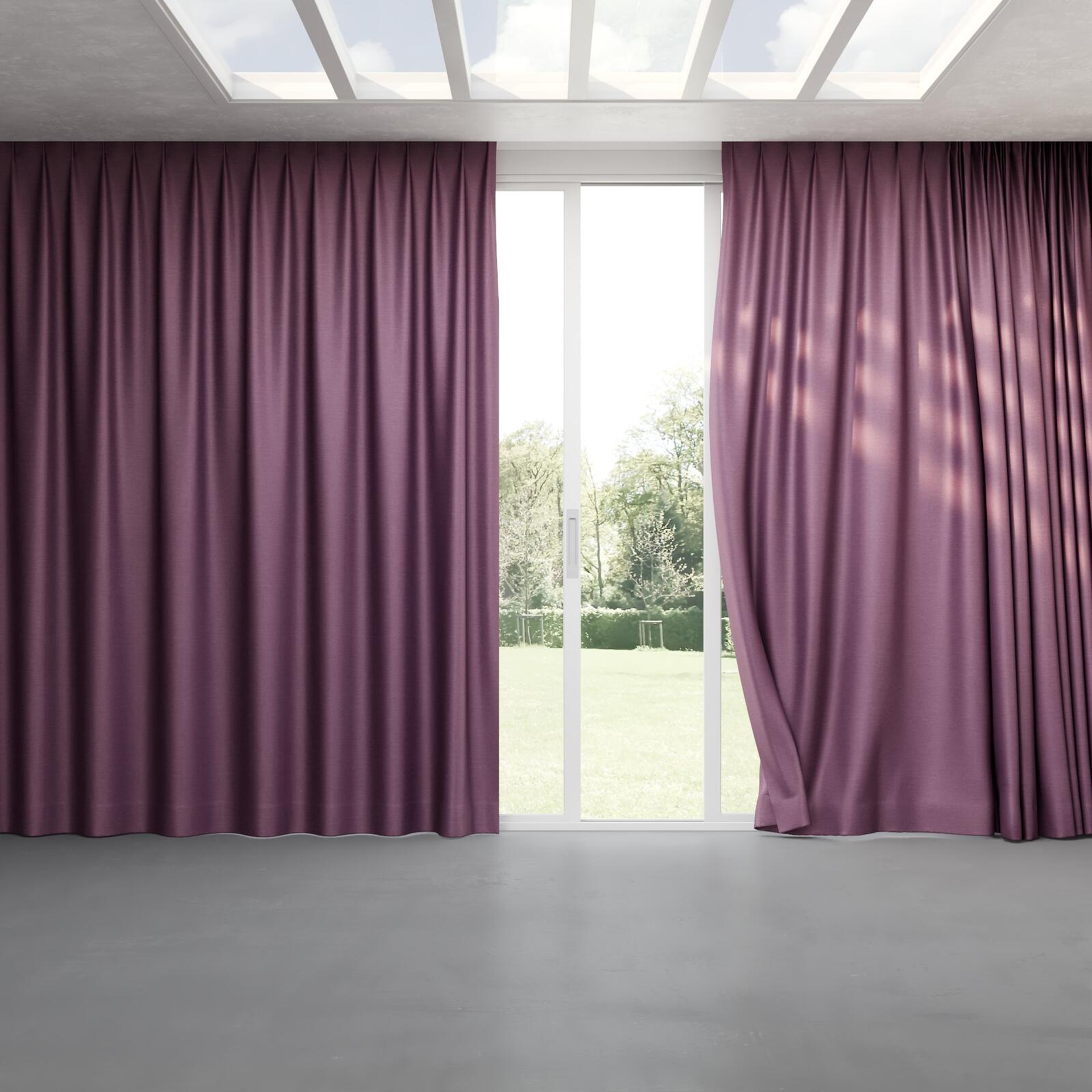 Full view of Provence Parma, pinch pleat