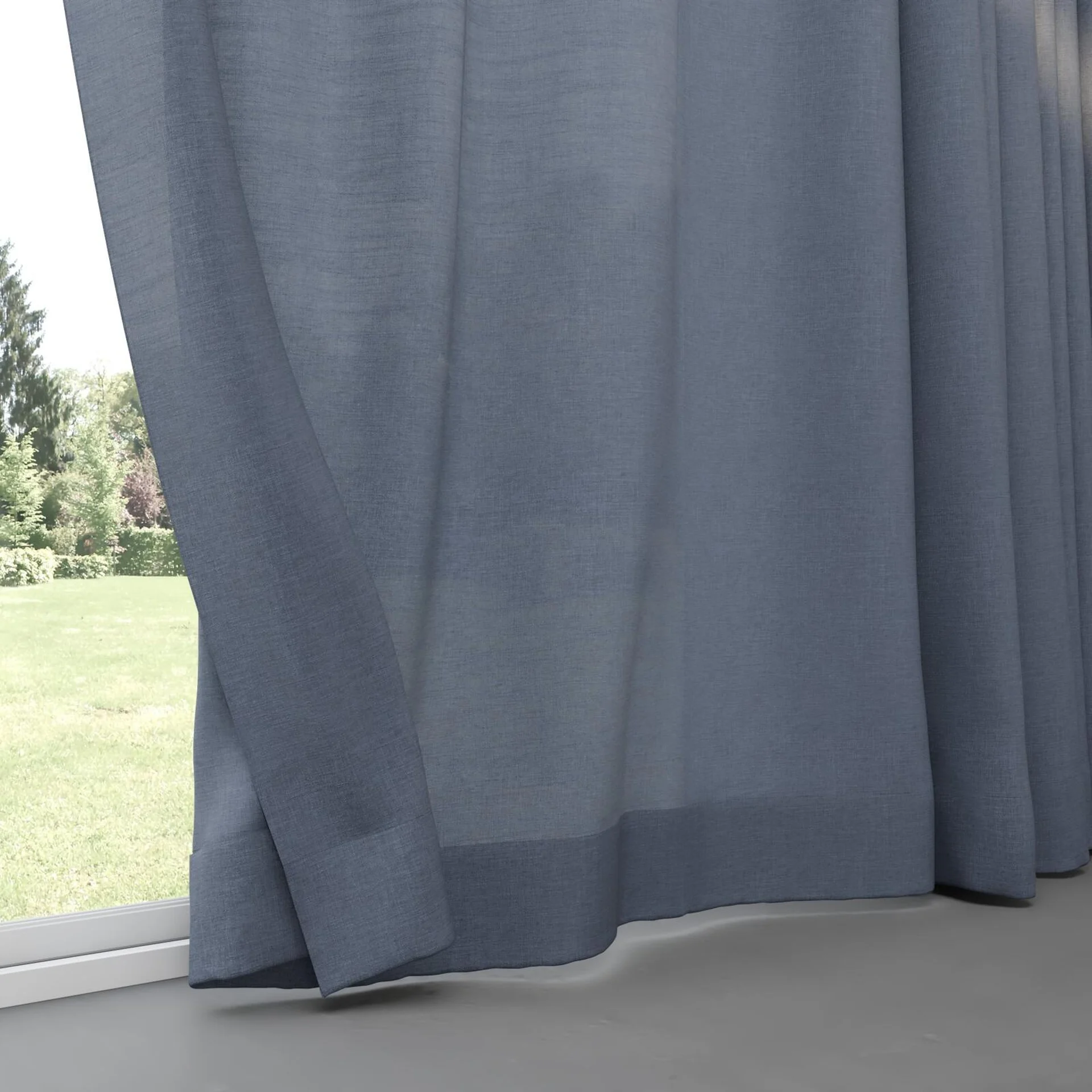 Bottom view of Envoy 2 Coast 320cm, pinch pleat